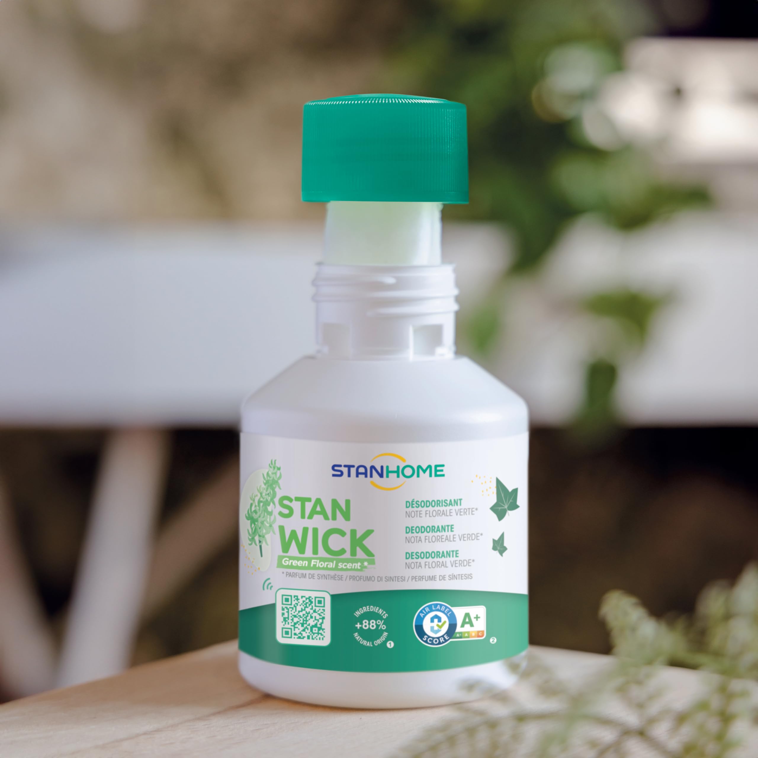 STANHOME | Ambientador Stan Wick Green Floral, ambientador con nota floral verde, perfume floral y delicado de larga duración, 250 ml