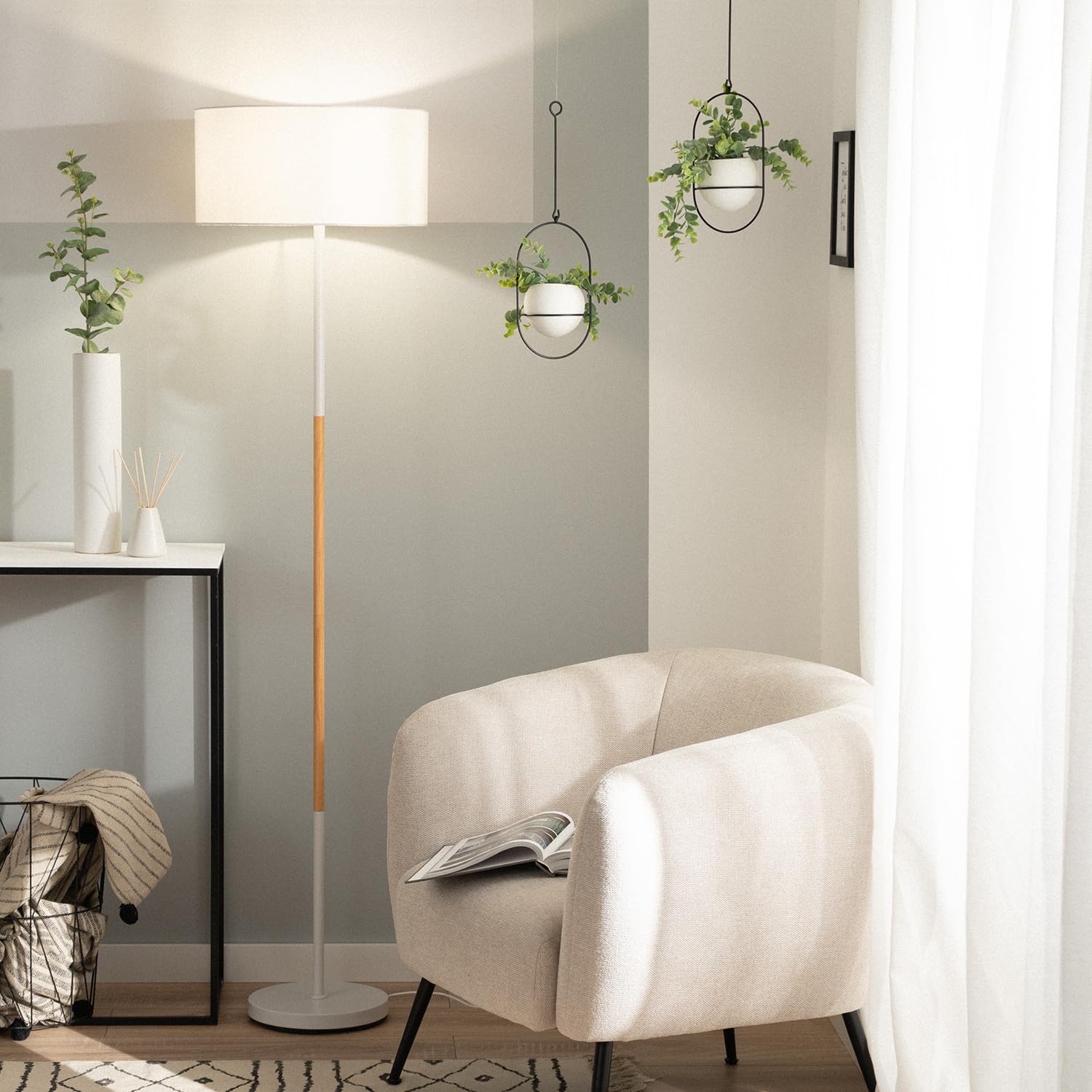 LEDKIA Lámpara de Pie Metal y Madera Silinda Blanco | Estilo Nórdico | Acabado en Madera y Metal | Ideal para Salón y Dormitorio | Compatible con Bombilla LED E27