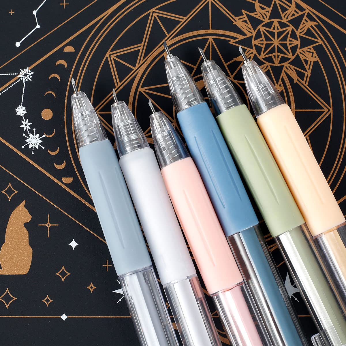 Hands DIY 12Pcs Craft Blade Pen Retractable 60 Degree Hobby Handheld Sharped Angled Carving with A5 Cutting Mat for DIY Scrapbooking Album Greeting Cards Pen(5 Colors), Assorted Color