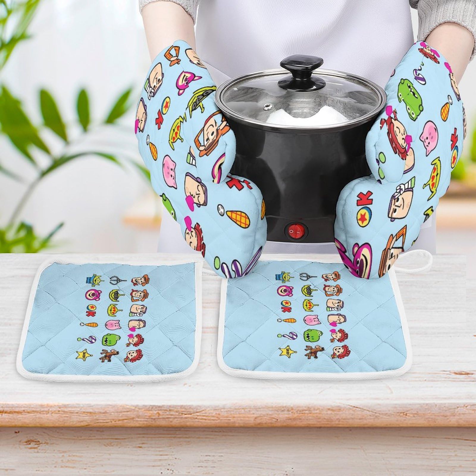 トイ・ストーリー キッチンミトン Disney - ディズニー トイストーリー キッチンミトン 2個セット