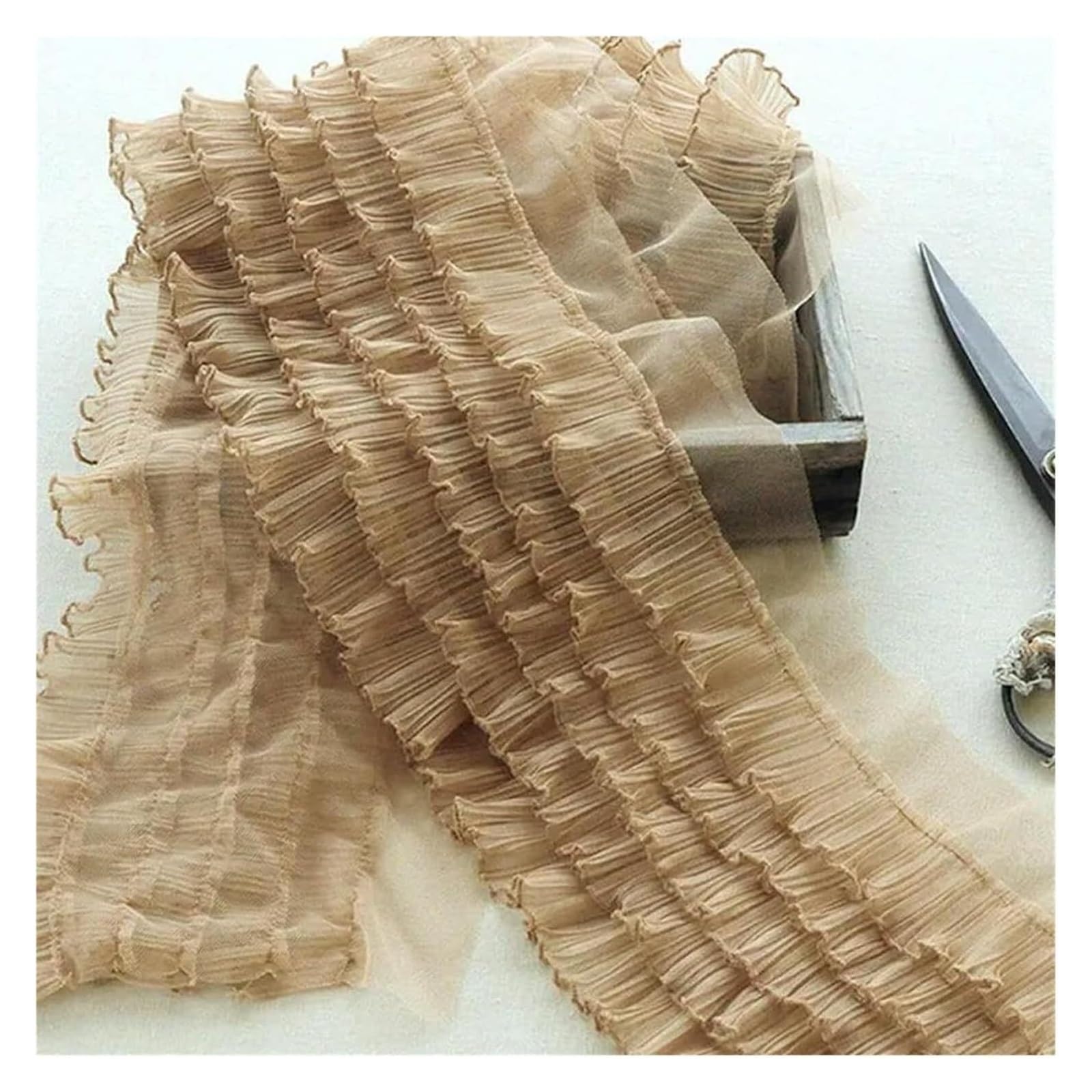 Passementerie en dentelle camel anti-affaissement volants plissés 3D