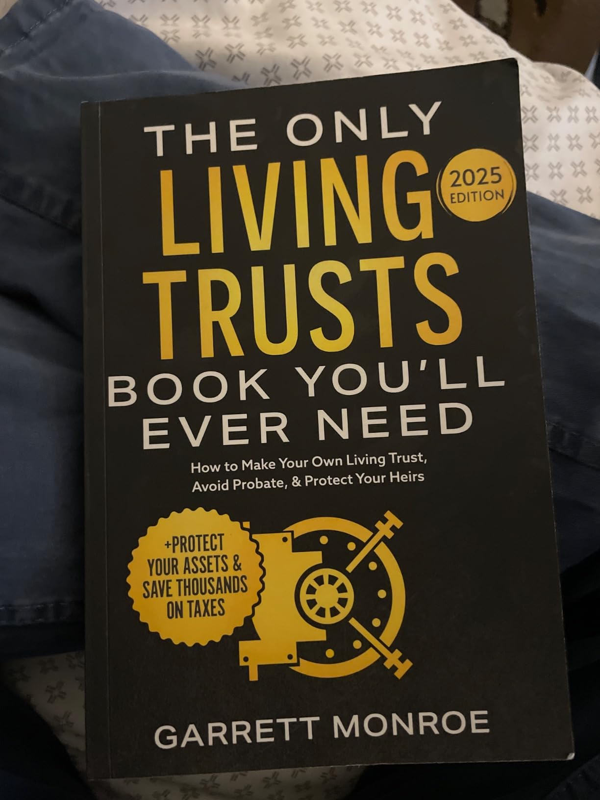 Customer with the book 9