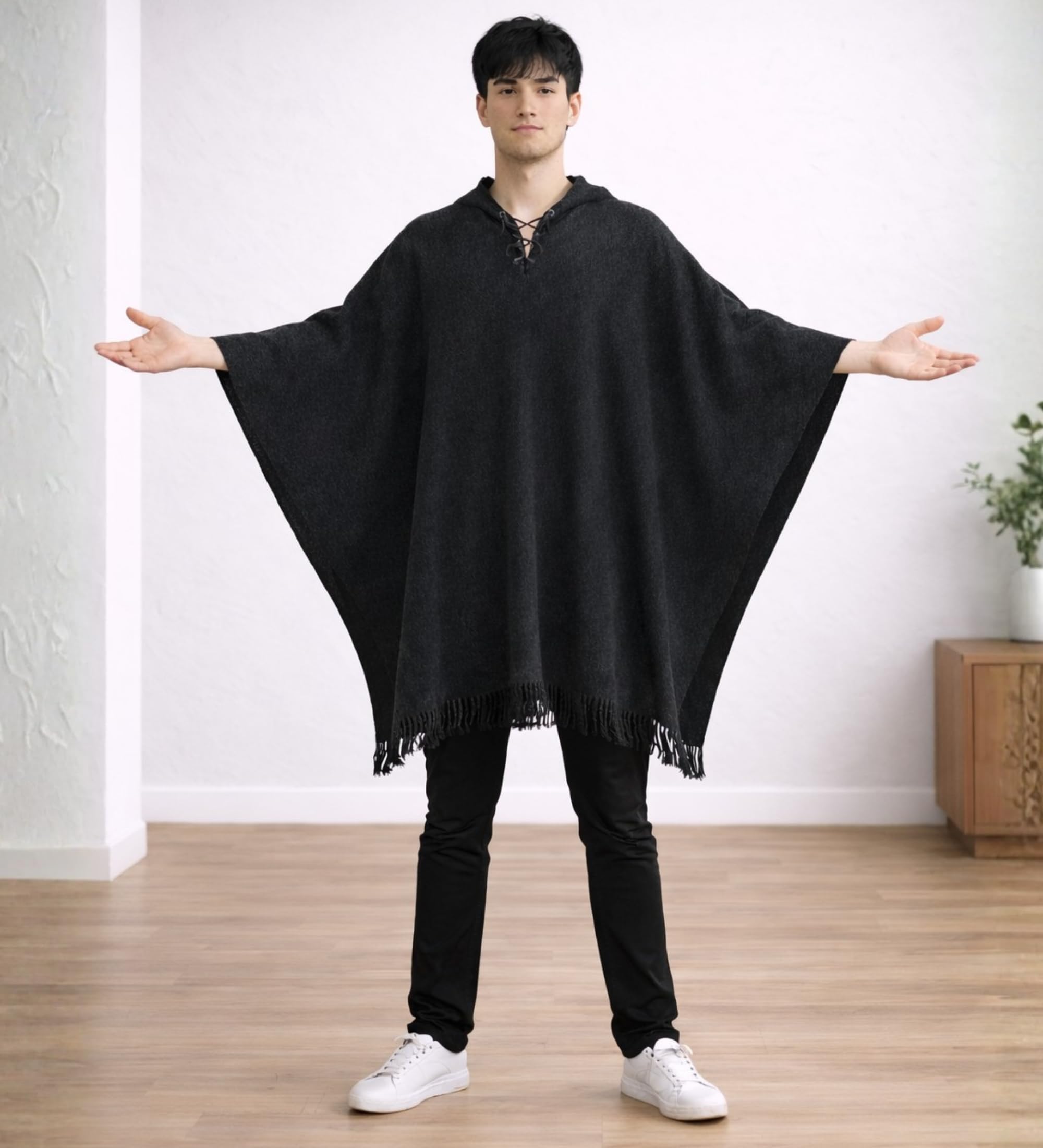 Gamboa Alpaca Poncho Hombre con Capucha Estilo Mexicano Lana Otoño Invierno Negro