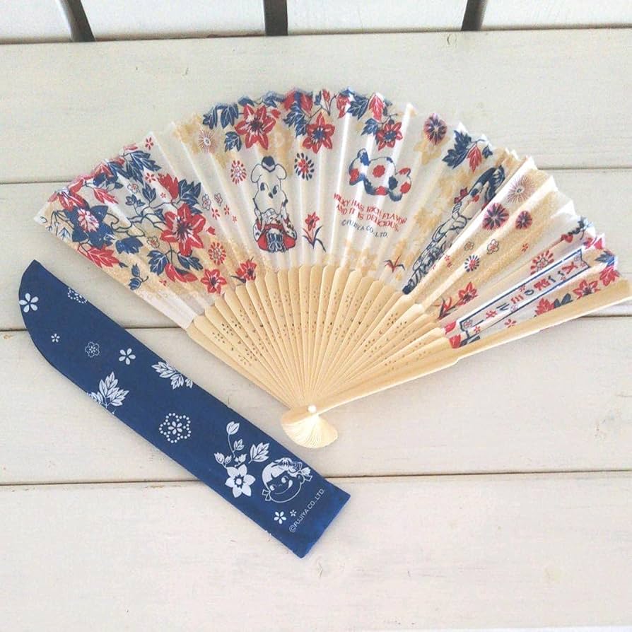 スワロフスキー　ペコちゃん 不二家「ミルキー」70周年記念！ペコちゃんコラボ時計がUNDONE