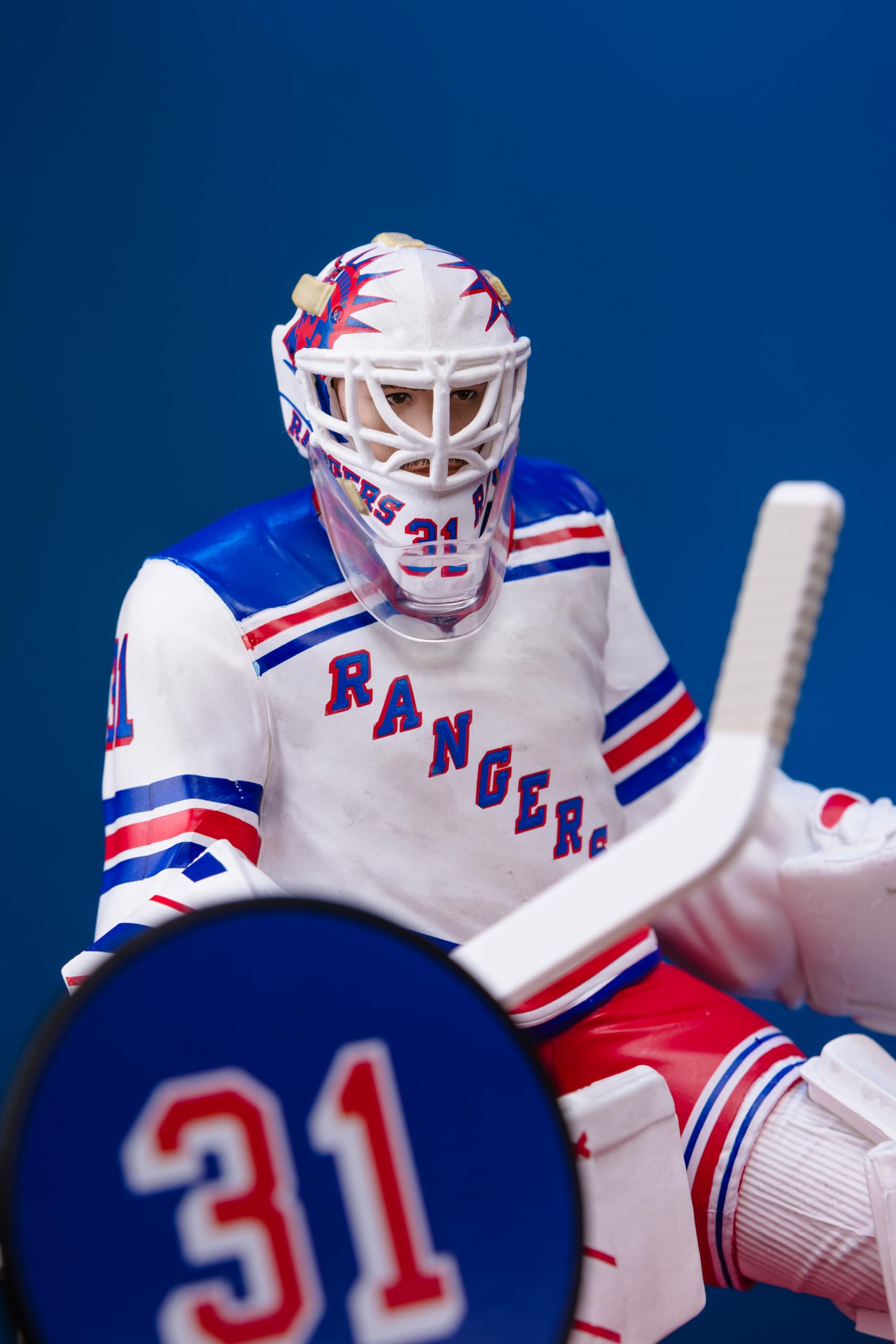 McFarlane Toys - Igor Shesterkin (New York Rangers) NHL 7 "Posed Figure McFarlane SportsPicks