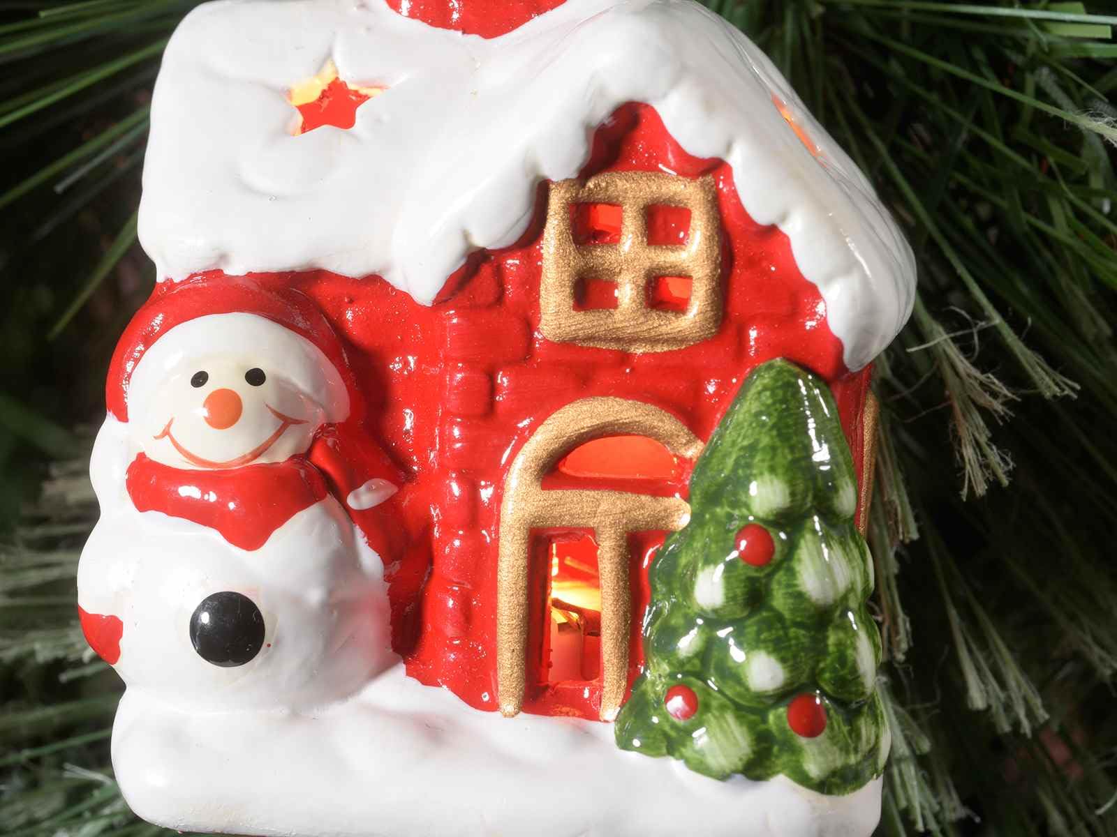 Gruppo Maruccia - Casette Natalizie in Ceramica - Decorazioni Natalizie da Appendere per Casa, Albero, Negozi - Idea Regalo - Set da 8 Addobbi
