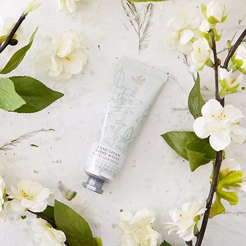 Vista 35 de Pre de Provence Colección de crema de manos enriquecida con manteca de karité, 1.0 fl oz, lirio del valle