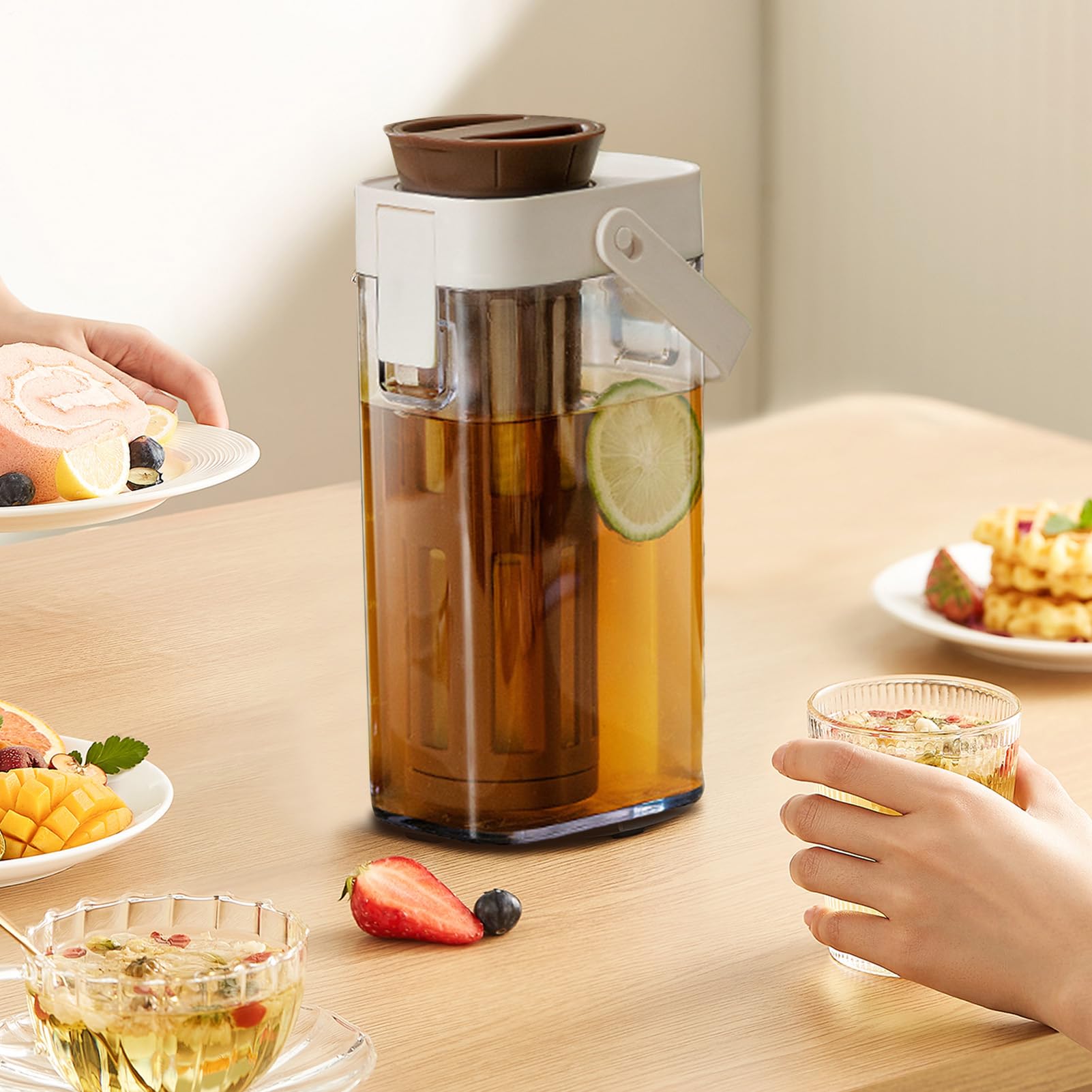 Cold Brew Coffee Maker - Eced Tea Coffee Brewer | 1L Iced Tea Pitcher Brewer, Hochleistungs -Jar -Leckschutzbehälter mit Griff & Deckel, Küchenwerkzeuge Topf für Eistee, Limonade, Fruchtgetränke