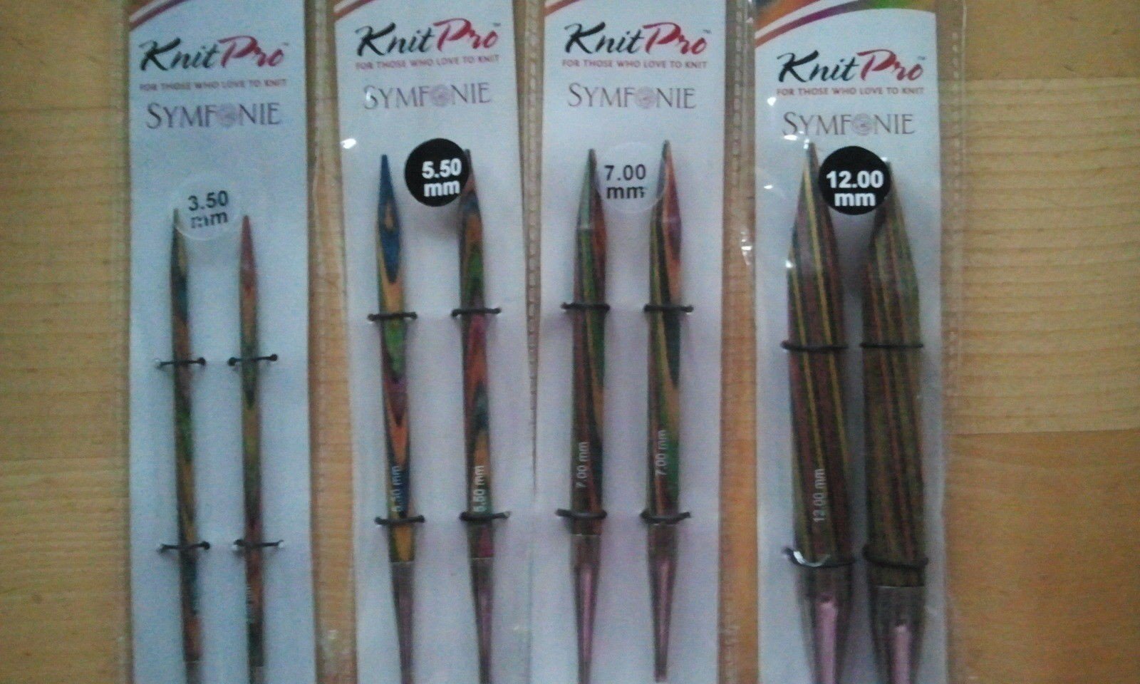 Groves Of Thames Symfonie N Ic 10Symfonie: Knitting Pins: Circular: Interchangeable: Standard: 10.00mmKnitpro from B&Q