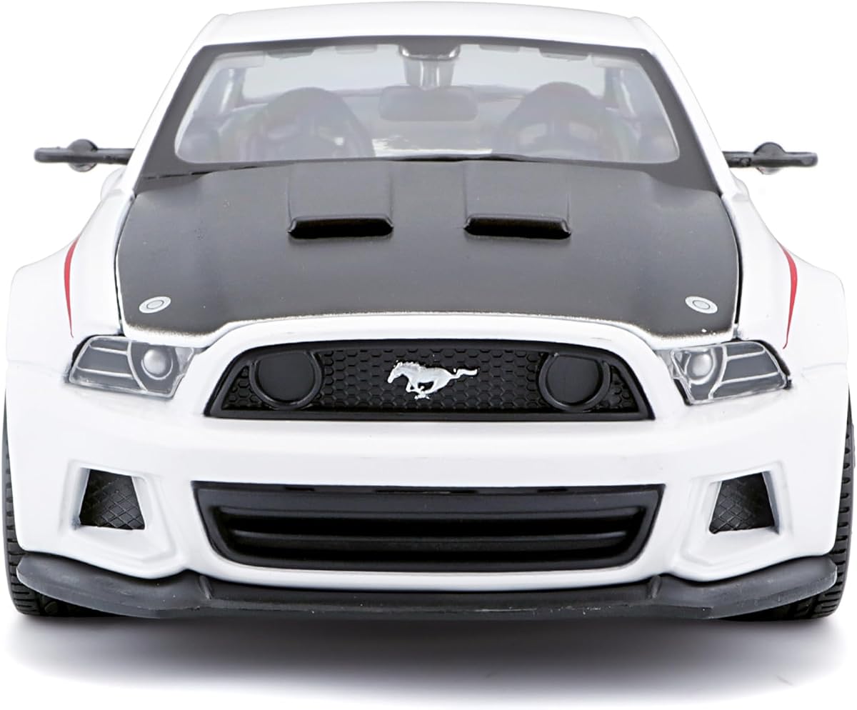 Maisto 31506W (2014) Coche de colección, Blanco, Ford Mustang Street Racer Blanco