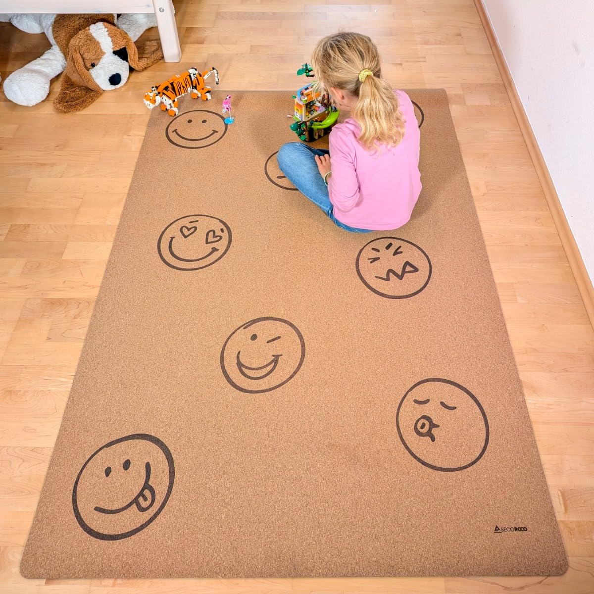 Spielmatte aus Kork. Schadstofffreie Krabbelmatte für Babys und Kinder. Smileys 140x110 cm