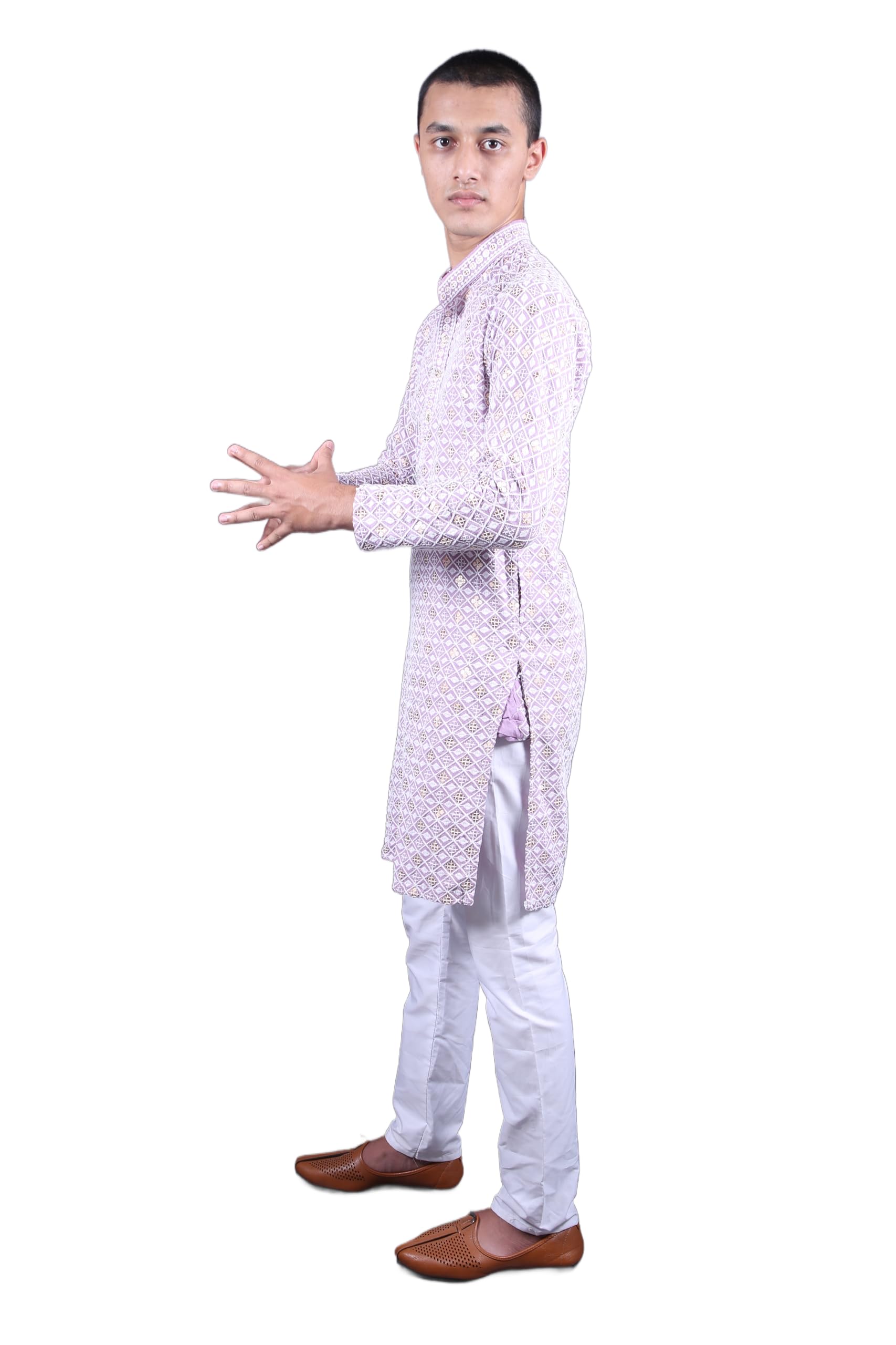 Men’s Geometric Embroidered Kurta: Detailed with intricate stitching and a formal stand-up collar.