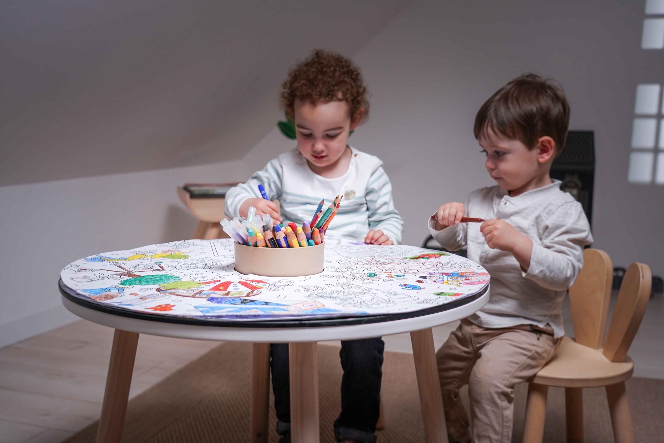 Imagin’Table – Table créative pour Enfants – Design évolutif – Table Seule avec Feuilles de coloriage – by Drawin’Kids®