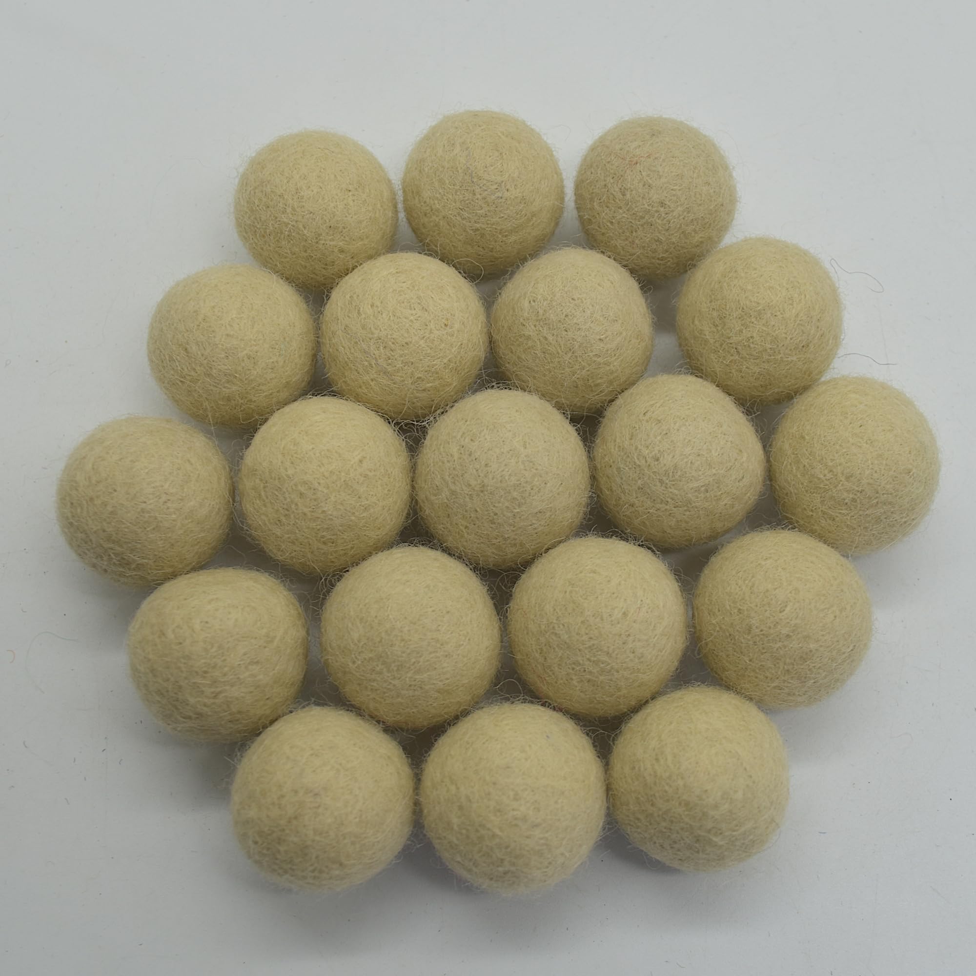 Oriental Direct 100% Wool Felt Balls - 2.5cm - 10 Felt Balls - Champagne