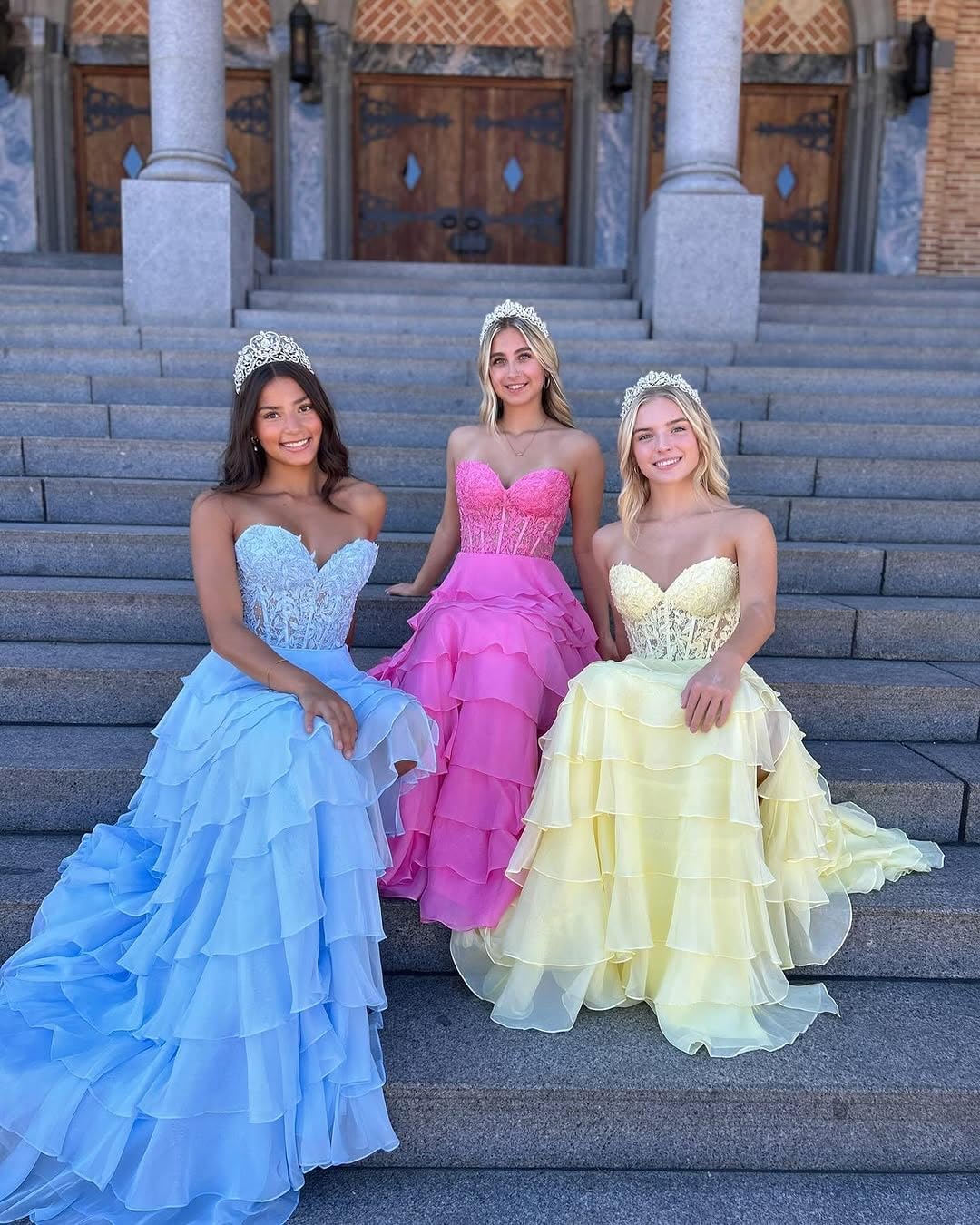 Strapless Lace Tiered Prom Dresses for Women Long Ruffles Corset Chiffon Formal Evening Gowns with Slit