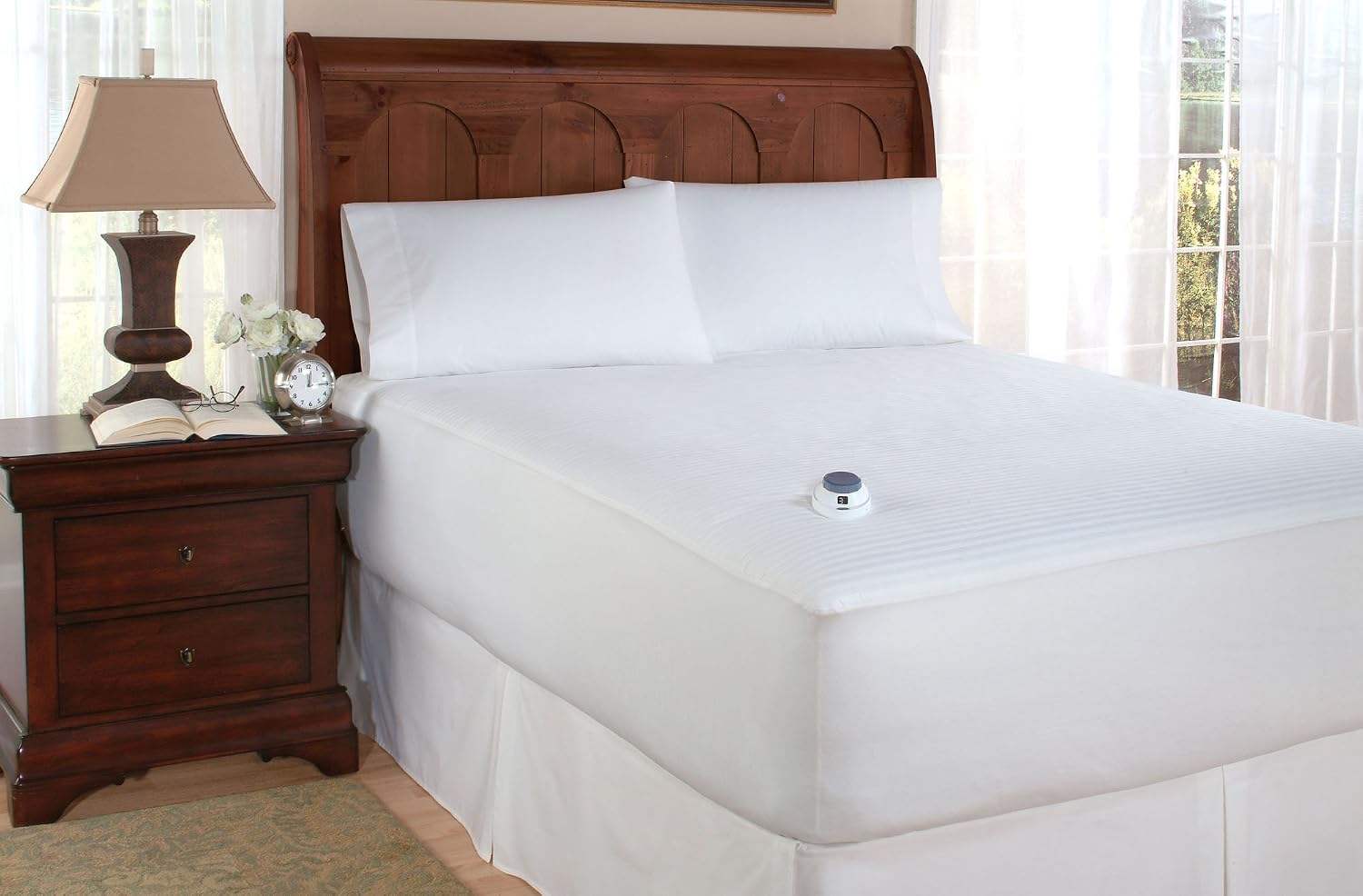 Perfect Fit SoftHeat Smart Heated Electric Mattress Pad on a King-sized bed with a single controller on the right side.