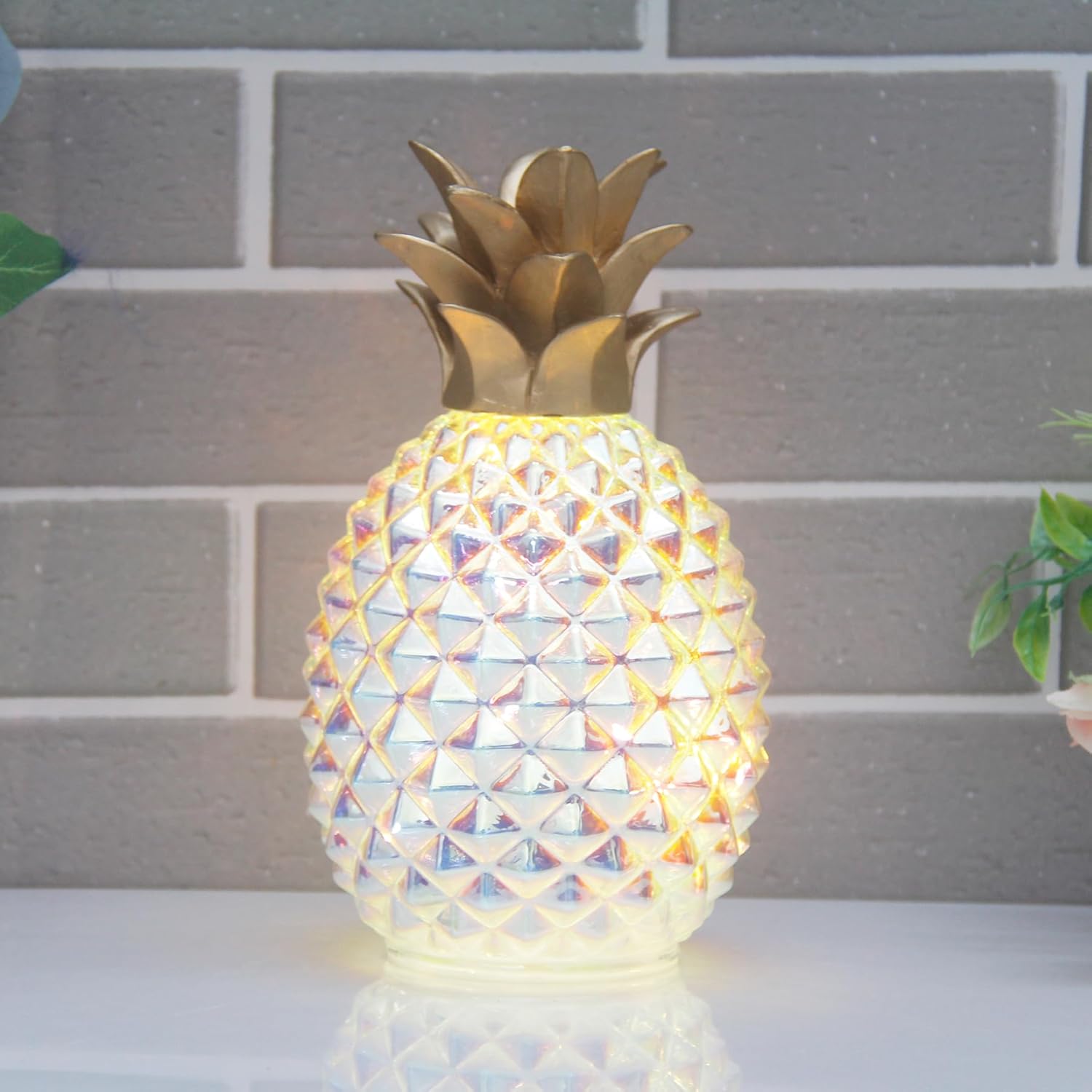 Mercury Glass Pineapple Lamp with Timer.Pineapple decortions Lights,Glass Table lamp,Battery Operated Led Night Light. Pineapple Decor for Kids Room,Bedroom,Home Decoration (Colorful Pineapple)