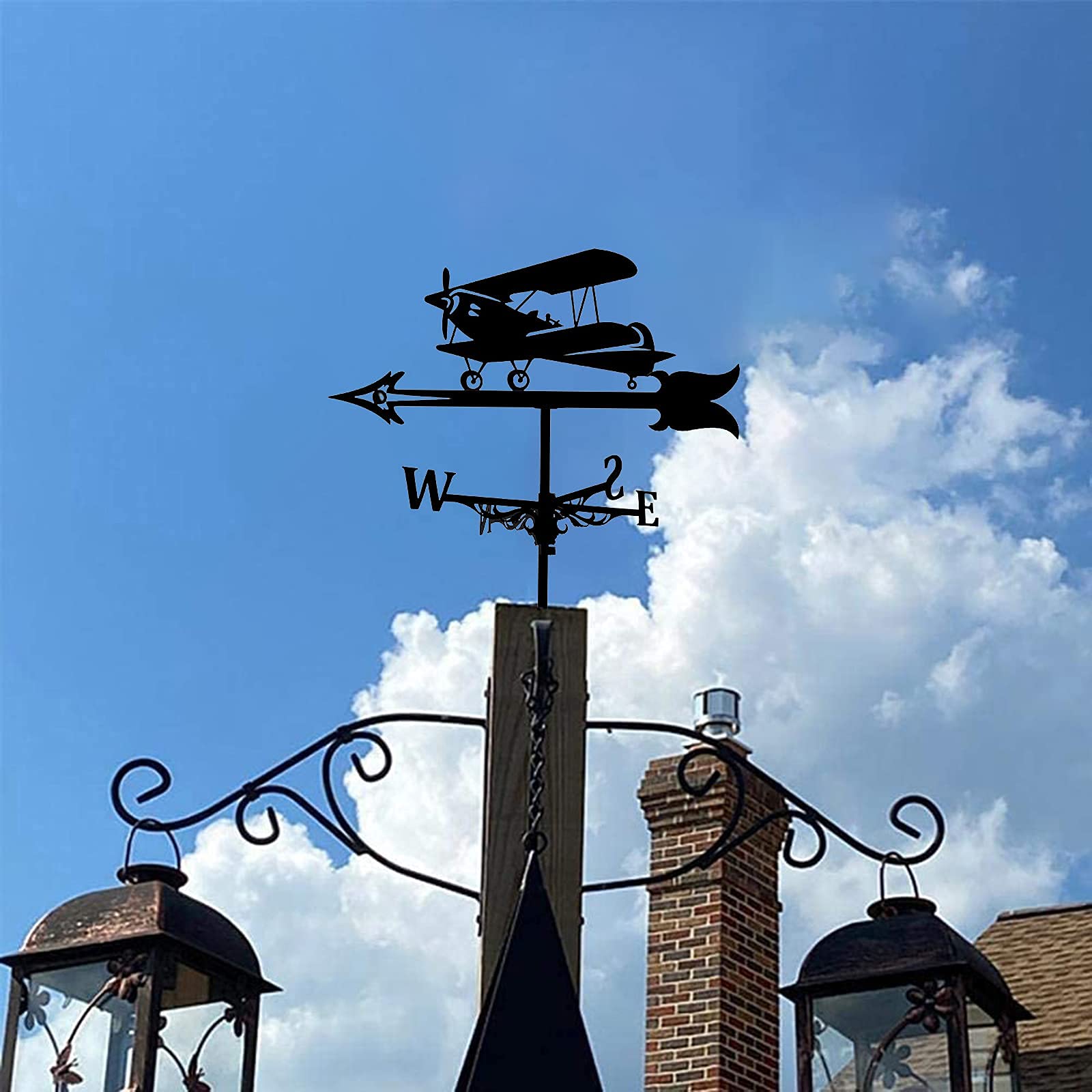 Wiatrowskaz Ornament Wiatrowskaz Metalowy wiatrowskaz Ogrodowy słupek Wiatrowskaz Wskaźnik kierunku wiatru na gospodarstwo Yard Wystrój domu Prezent (kolor: baner) (samolot)