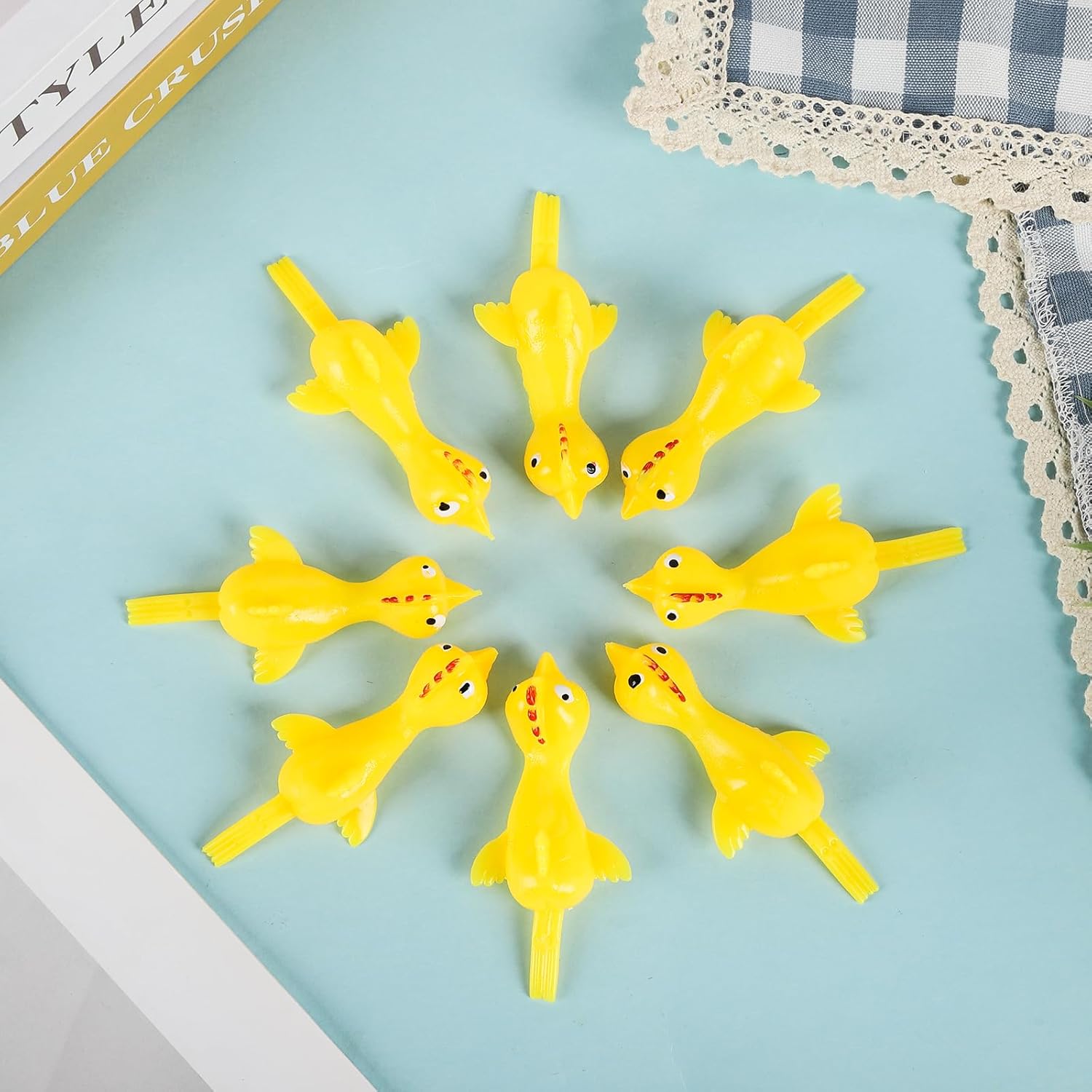 30 Pcs Rubber Chicken Slingshot, Flying Chicken Slingshot Game Finger Slingshot Chicken Toys Chicken Flingers Flinging Chickens for Party, Gag Gifts - Image 7