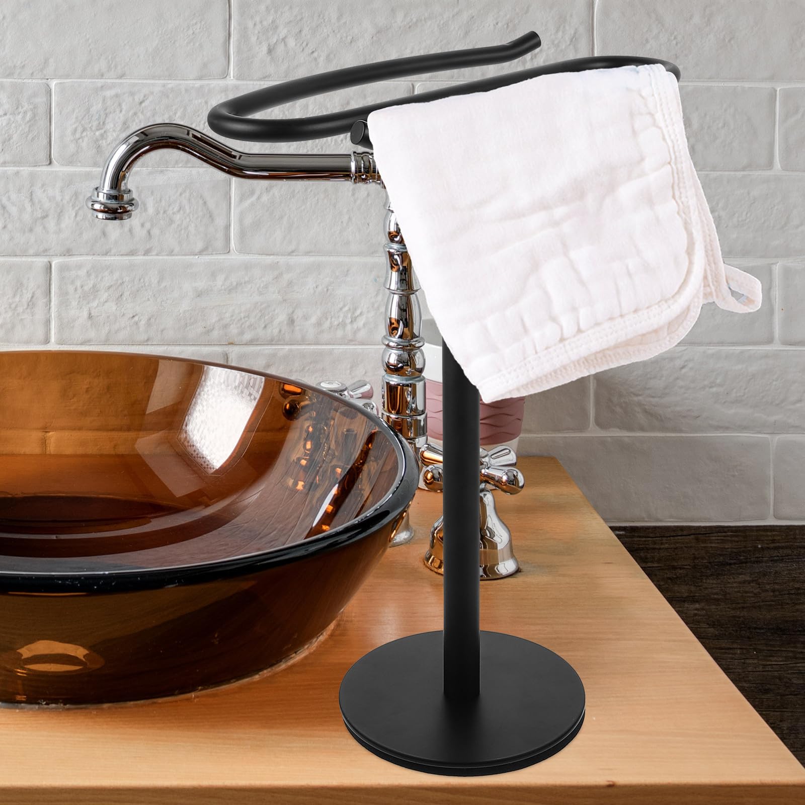 Portasciugamani da Bagno Nero in Acciaio Inossidabile Design Autoportante, Salvaspazio e Facile da Posizionare per Vari Ambienti Domestici