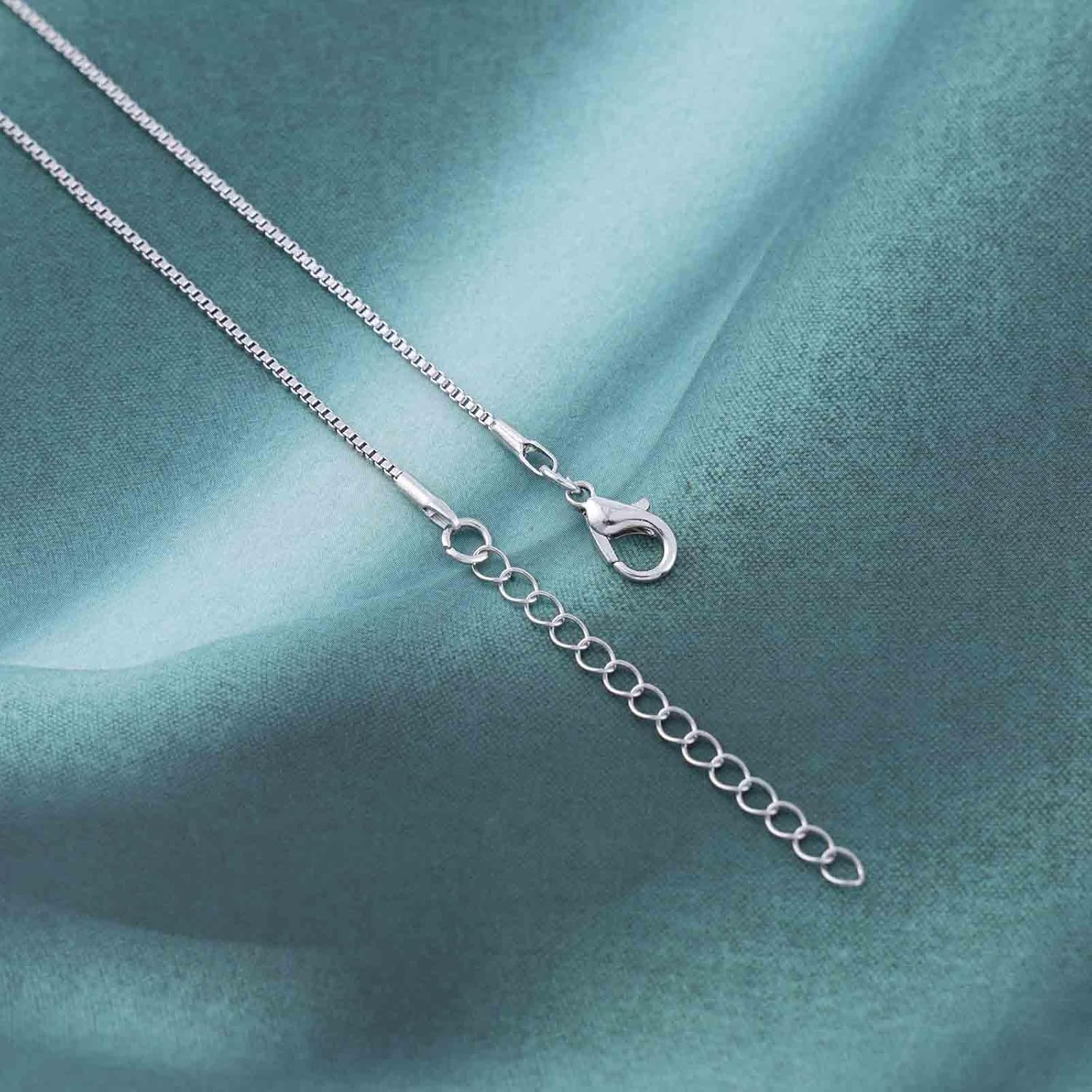 Andelaisi Boho Opal Moonstone Necklace Choker Round Moonstone Choker Necklace Vintage Opalite Moonstone Necklace Silver Moonstone Birthstone Necklace Jewelry for Women - Image 6