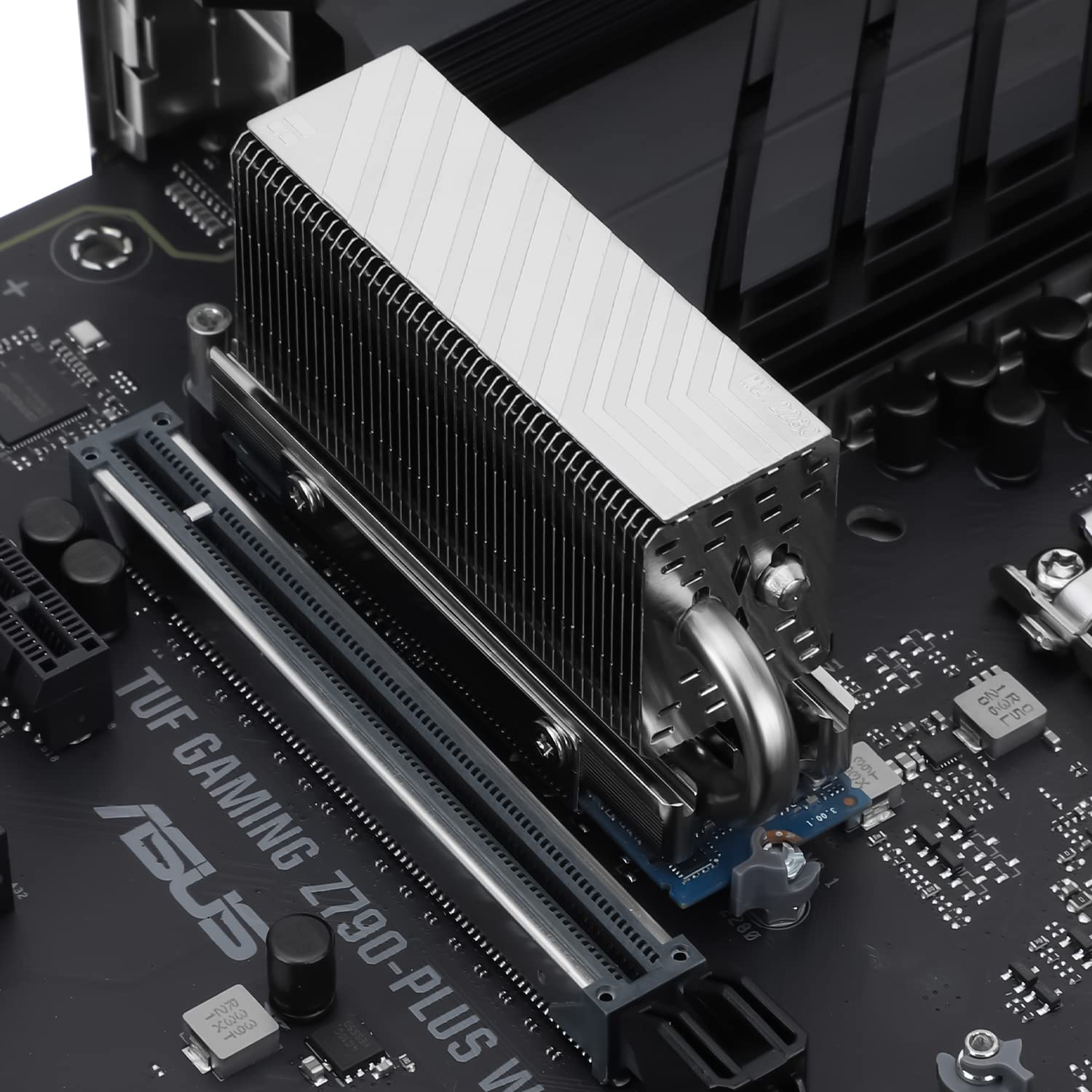 Thermalright HR10 2280 SSD Cooler installed on a motherboard