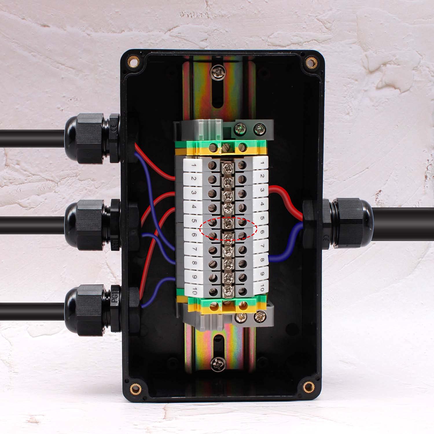 WACH AUF Din Rail Terminal Blocks Kit, Din Rail Connectors with IP66 1 in 4 out WACH AUF Din Rail Terminal Blocks Kit, Din Rail Connectors with IP66 1 in 4 out