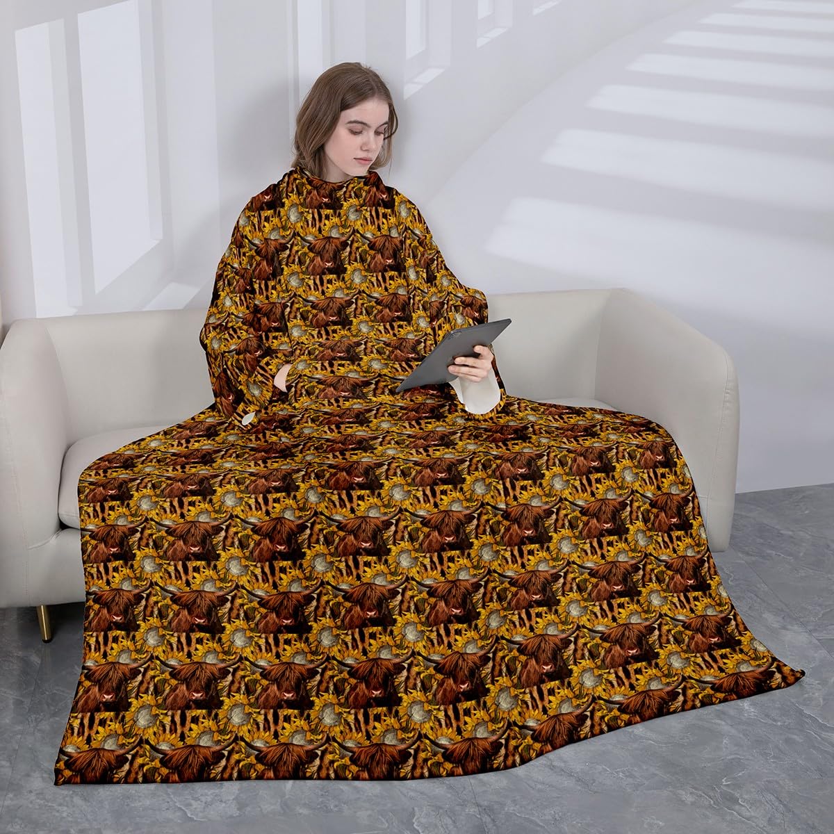 Homemissing Manta de forro polar con mangas para mujeres y hombres, ganado de las tierras altas, manta de microfelpa cómoda con mangas para decoración occidental, manta de felpa suave con mangas de 50