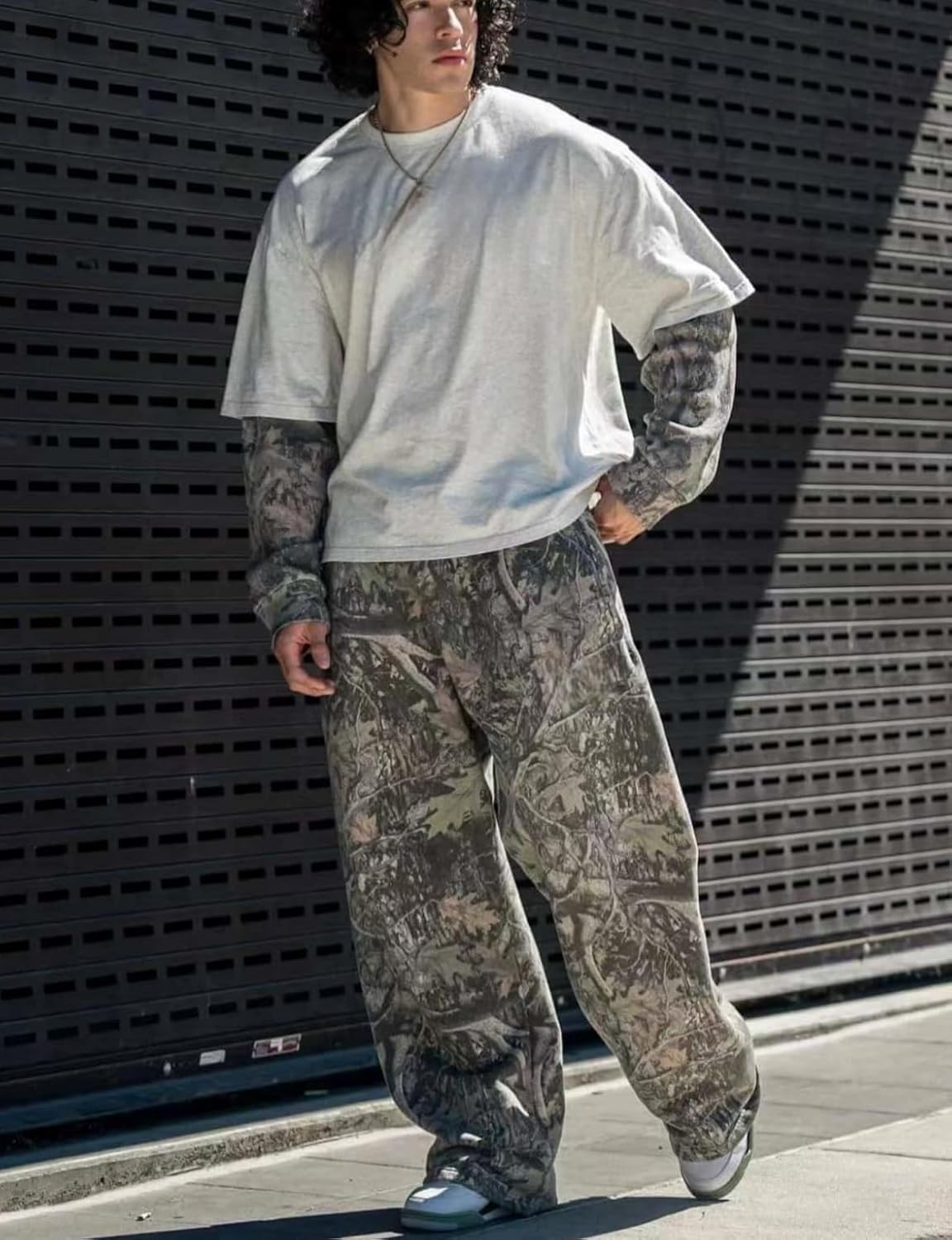 Mens Baggy Camo Pants Camouflage Sweatpants with Pockets,Camo Cargo Joggers for Gym Workout & Hiking - Image 2