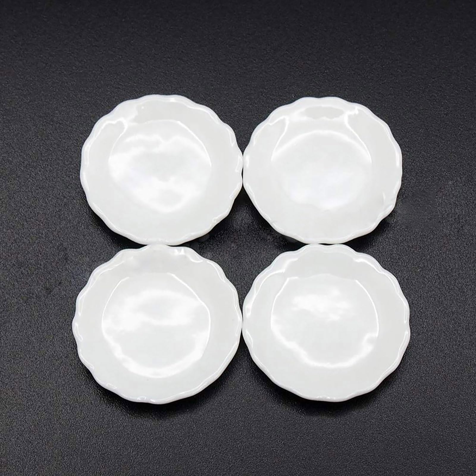 Doll ドールハウス ミニチュア　キッチン　食器 お皿 Amazon | 4SETSミニチュアキッチン食器セット1/12スケールのドール