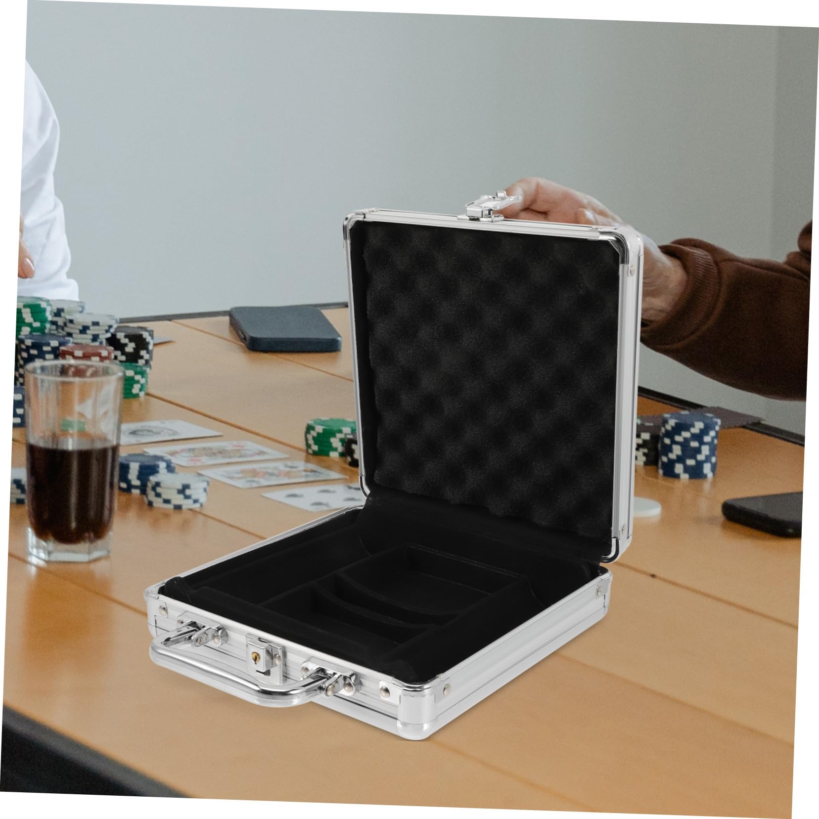 Custodia e Design Scomparti Chiusura Capacità Grande a Maniglia in Lega Argento a Fibbia per Chips Poker Accessori Stanza Gaming