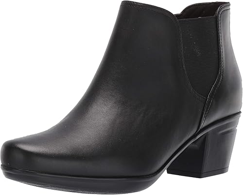 clarks wide width ankle boots