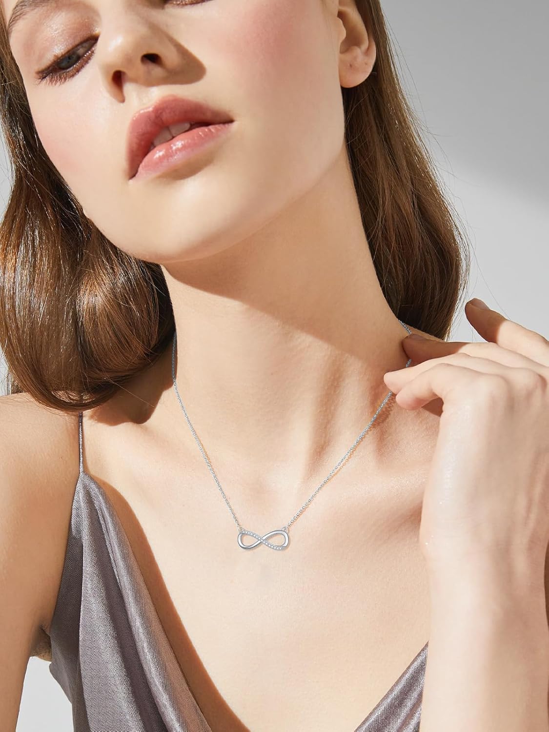 Mothers Day Gifts for Mom 14K Solid Gold Infinity Necklace for Women Sunflower/Heart/Moissanite/Infinity Pendant Necklaces Jewelry for Wife Grandma Her Anniversary Birthday