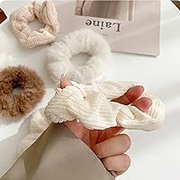 Vista 4 de 7 ligas elásticas de terciopelo sólido para el cabello, estilo suave para mujeres, cabello largo y grueso, sin daños (beige)