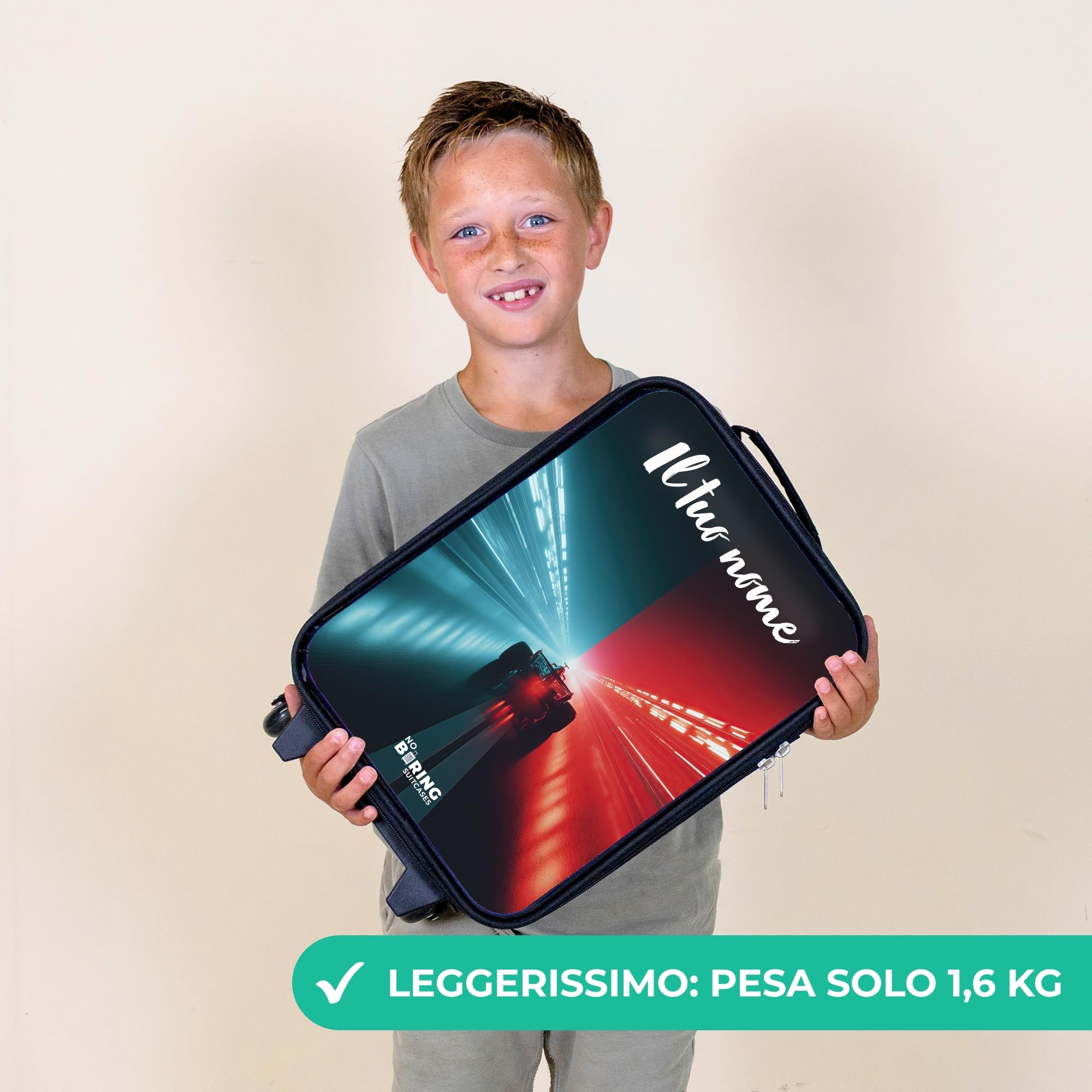 NoBoringSuitcases© Valigia Per Bambini Personalizzato Con Un Nome Bagaglio | 48x31x19 cm - Ultraleggero Trolley A Mano Rigidi LED Ruote Da Viaggio - Ragazzo - Auto corsa - Illuminazione - Neon
