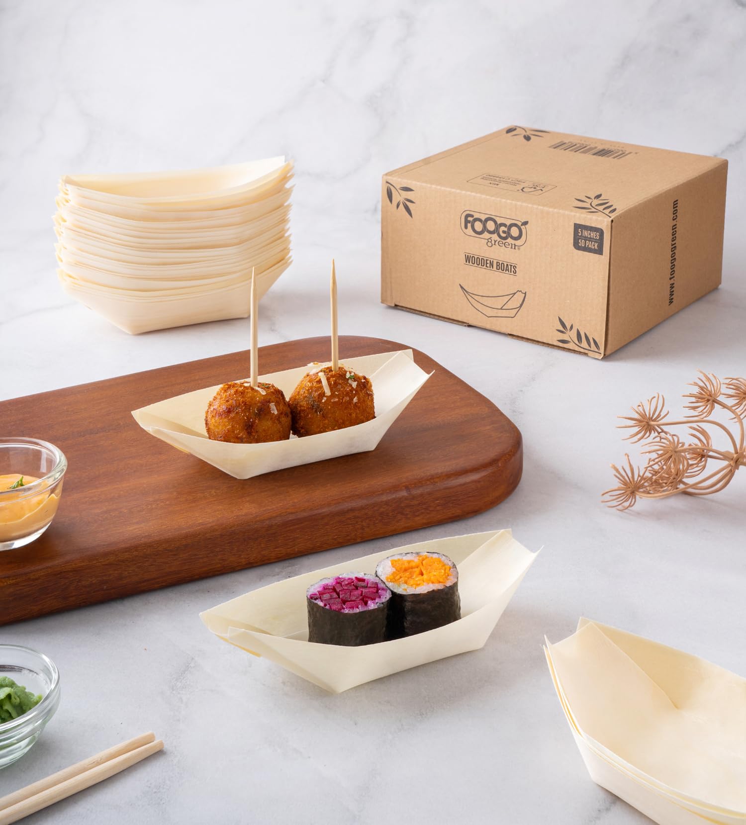 FOOGO Green 50 Barchette di Legno di Bambù Monouso, 23 cm, Certificate FSC®, Barbecue, Feste in Giardino, Aperitivi, Antipasti, Ecologiche, Biodegradabili, Feste di Nozze, Bicchieri di Carta