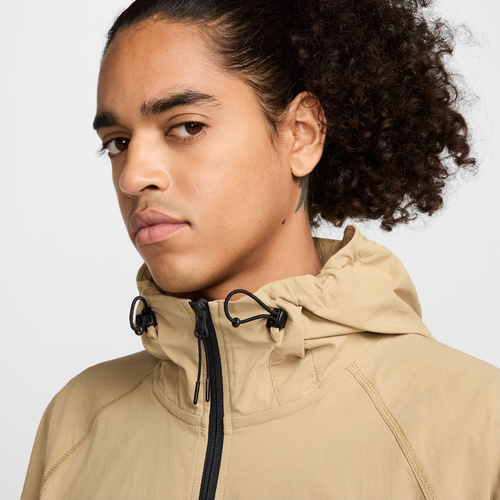 Nike Tech Men's Woven Jacket (Parachute Beige/Parachute Beige/Black, HM7151-297) Size Medium