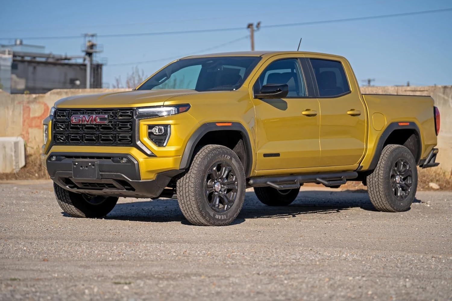 Rough Country Nerf Steps for Chevy Colorado & GMC Canyon (2015-2026) Crew Cab - Rugged Cab Length Nerf Bar with Side Steps