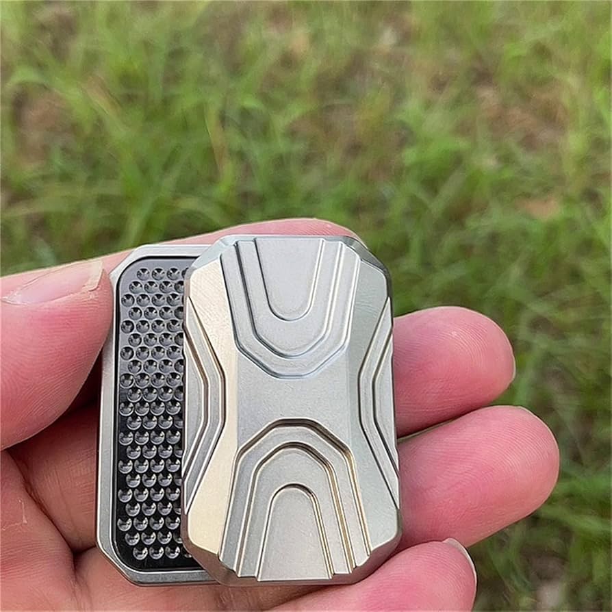 【正規品・新品未開封】KICKUP チタン Clicker X4 フィジェットイ 正規品KICKUP チタン Clicker X4 フィジェットイ 正規品・新品未