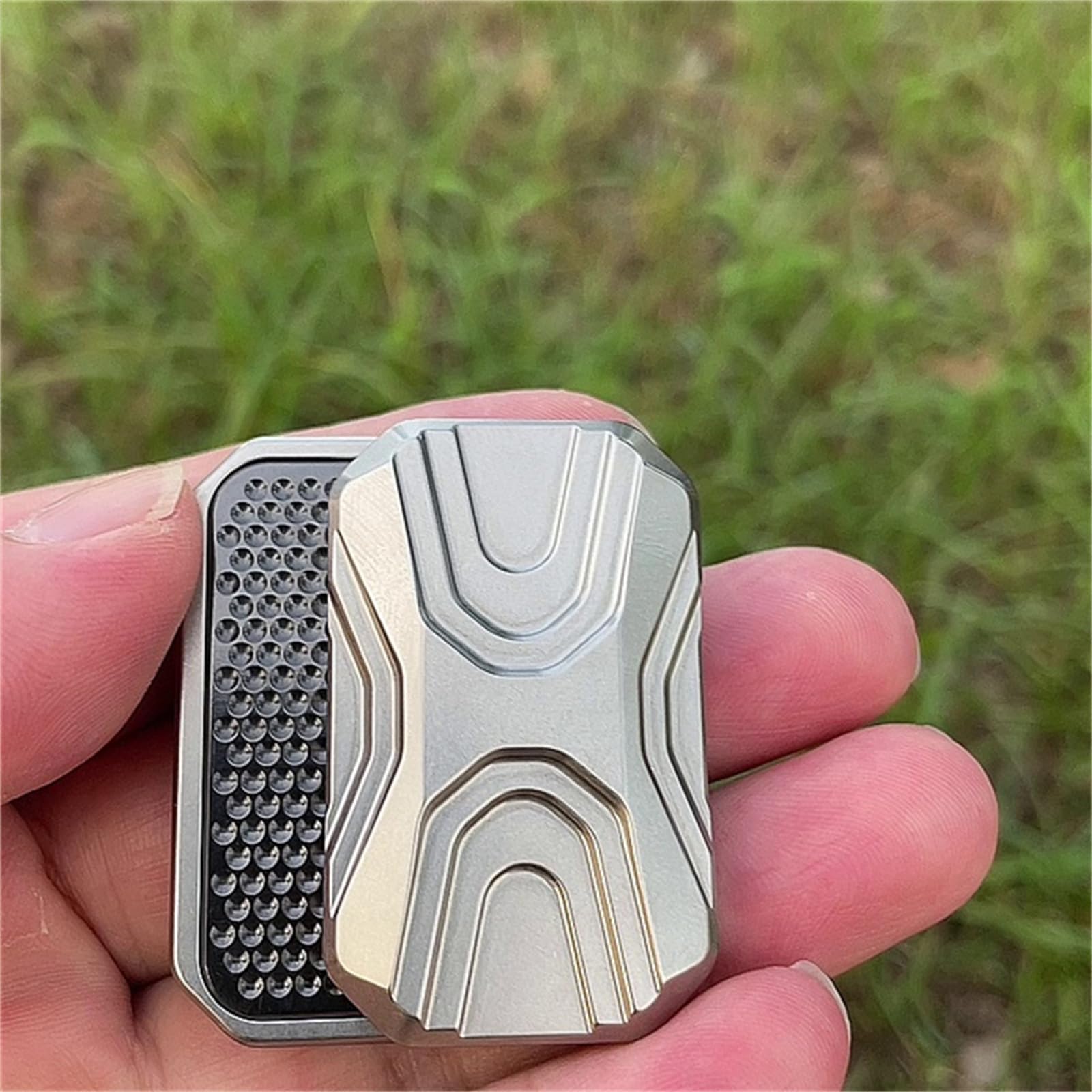 ACEdc Gamer Clicker チタン製　フィジェットトイ ACEdc Gamer Clicker チタン製 フィジェットトイ