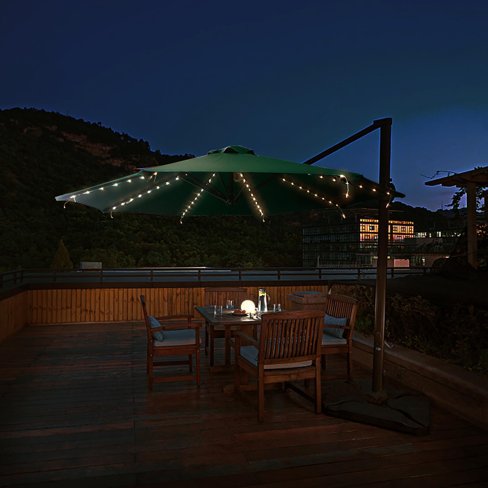 Luces para sombrilla, 104 LED impermeables, a pilas, con control remoto, 8 modos de iluminación para exteriores, patio, jardín y tiendas de campaña (Blanco cálido)