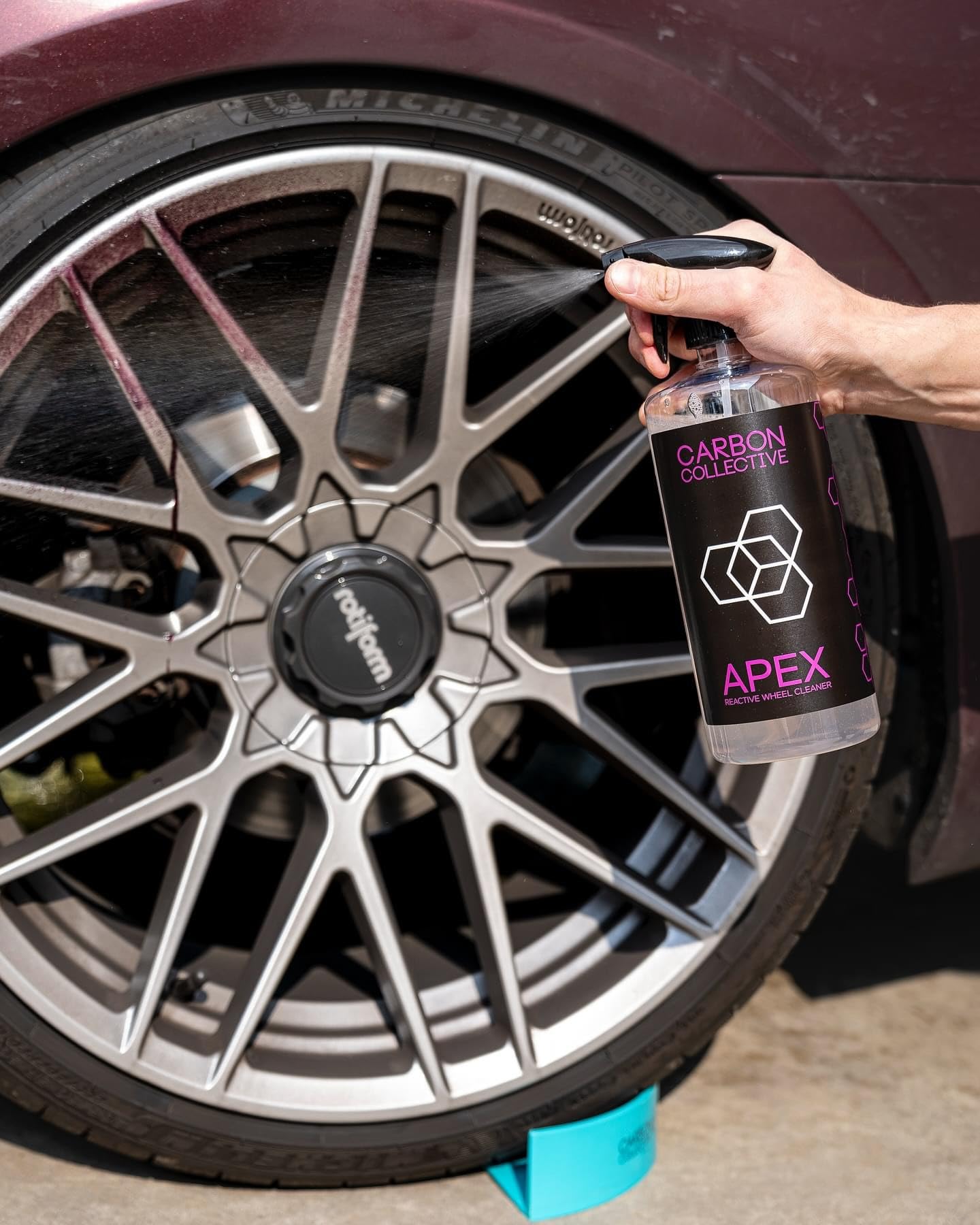 CARBON COLLECTIVE - APEX - Reactive Wheel Cleaner - Formuła 'No-Touch' - Mocny 5L