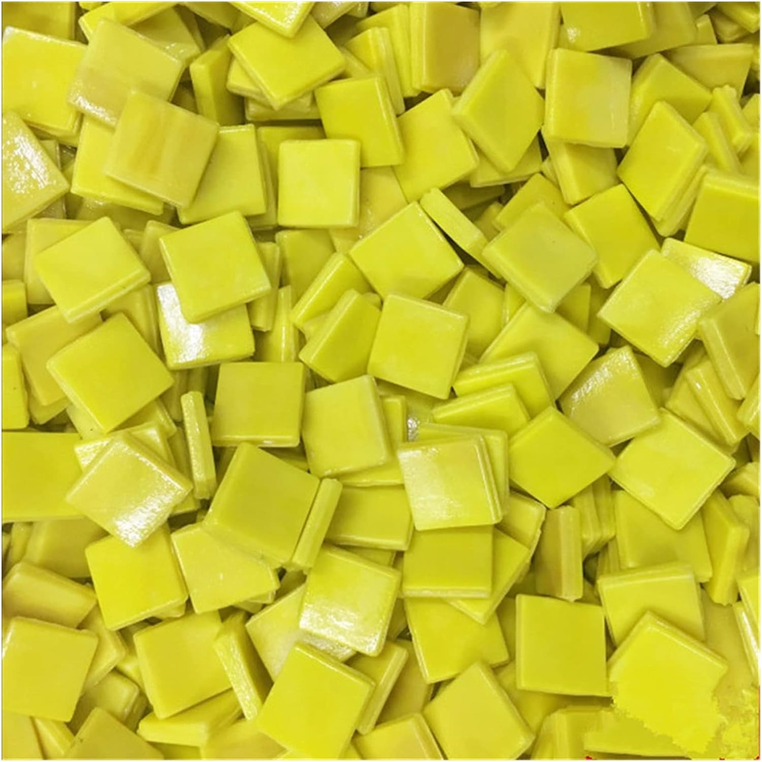 Kamienie mozaikowe 100g Magiczne kolory 15 x 15 mm Kwadratowe szklane płytki mozaikowe dla majsterkowiczów Płytka ze szkła kryształowego Kreatywny materiał artystyczny (kolor: E, rozmiar płytki mozaik