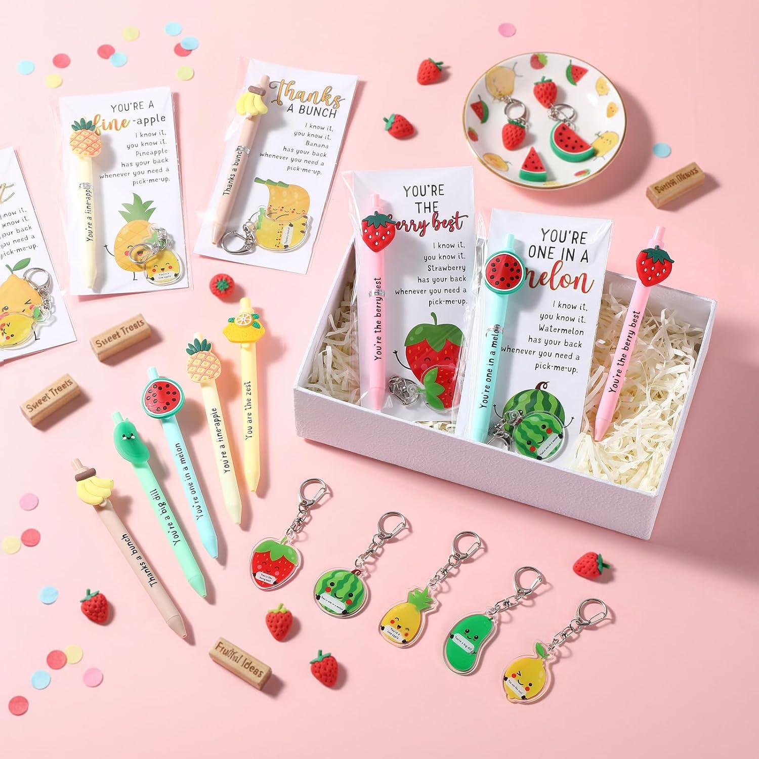 Dunzoom 36 Sets Positive Fruit Pen Gifts Bulk Motivational Gift from Teacher Funny Affirmative Pen Acrylic Keychain Card Employee Appreciation Day Gift for Social Worker Staff Coworker Teacher Office
