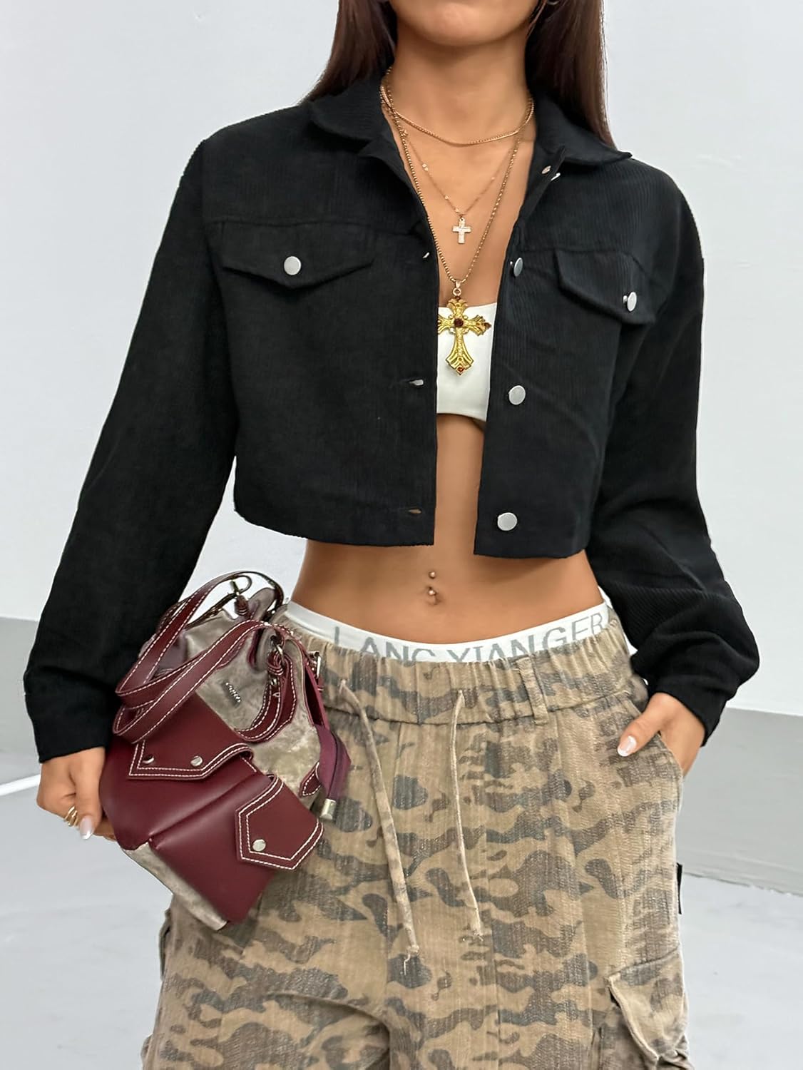 WDIRARA Women's Button Down Crop Jacket Corduroy Shacket Jackets Outerwear - Image 3