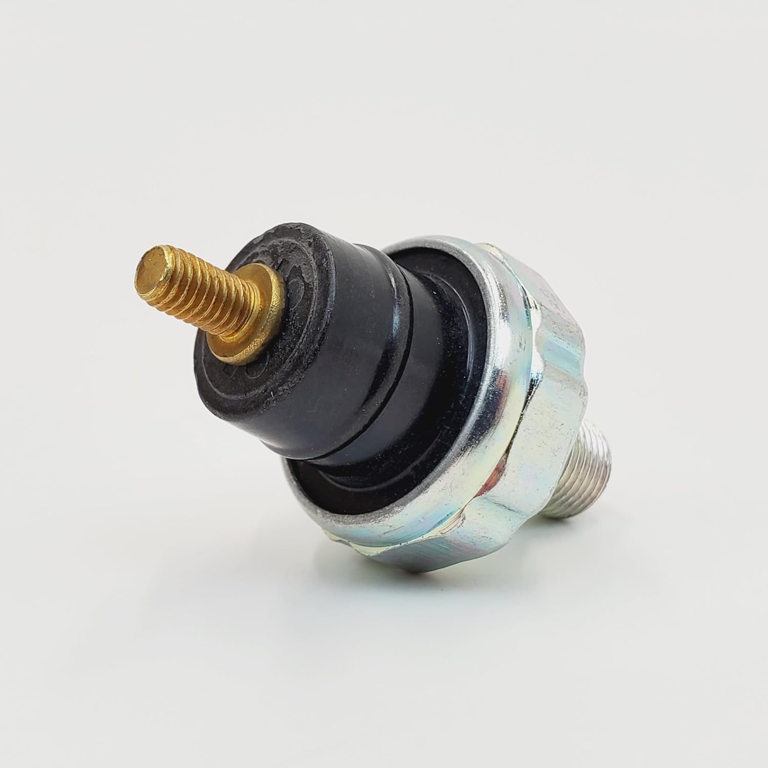 Oil Pressure Switch/Sending Unit for 1941-1984 Harley FL/FLH, 1980-1983 FLT/FLHT, 1982-1983 FXR/FXRS/FXRT, 1972-1984 FXE/FXS/FXEF/FXB/FXWG Models - Replaces HD# 26551-39C & 26552-72 - Made in USA