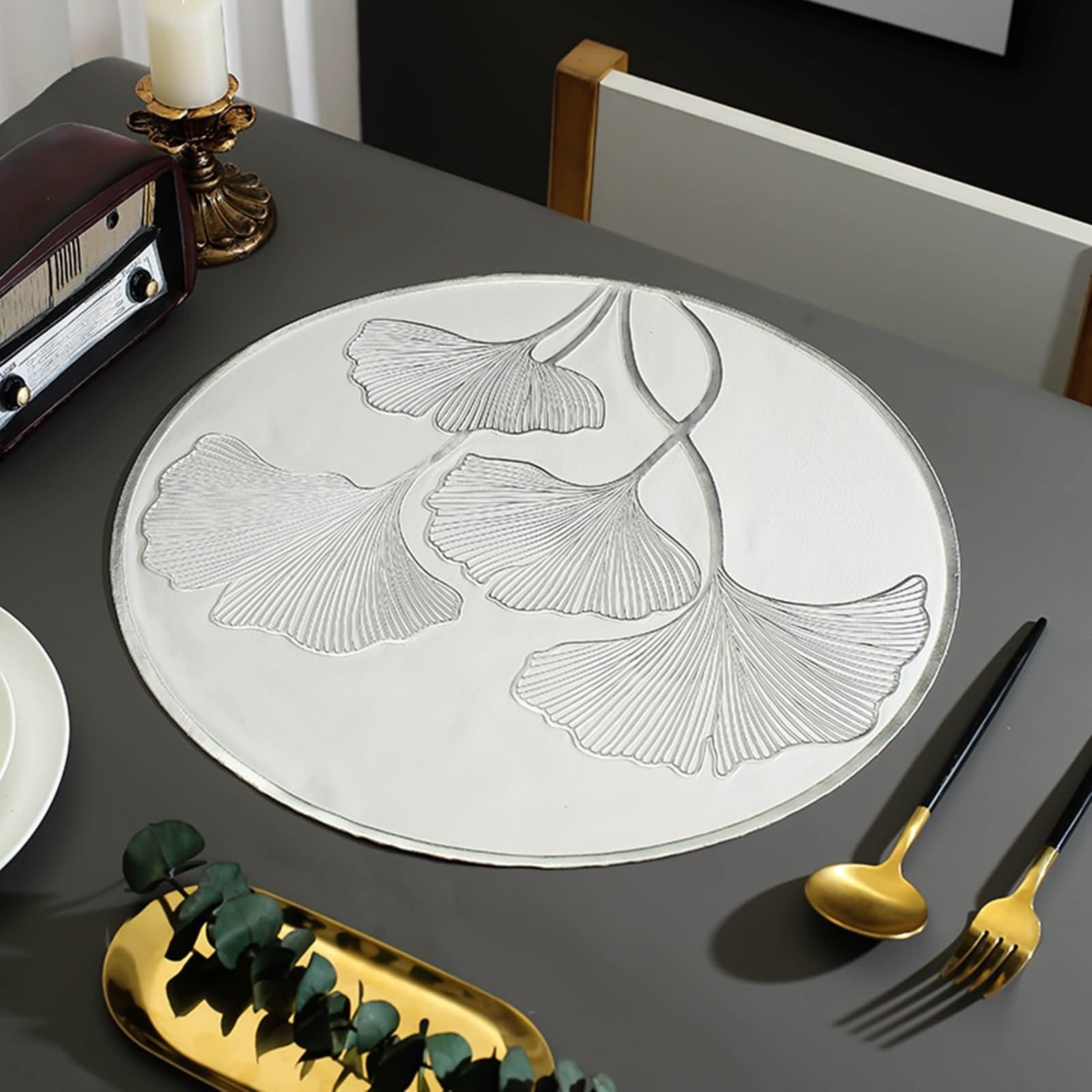 Tischset Weihnachten Elegant 8er Set, Platzset Silber 38cm Ginkgo-Blättermuster PVC