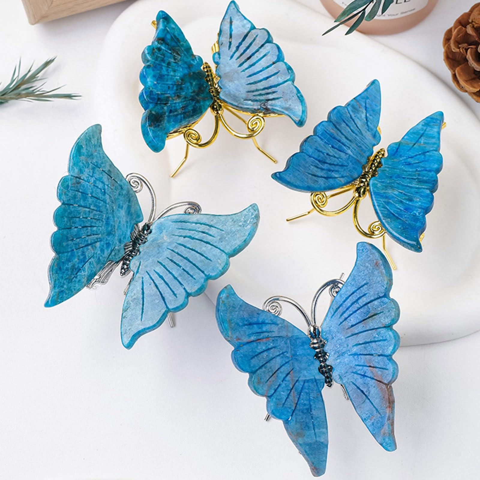 Amazon.co.jp: 天然クリスタル蝶の置物 4 個ブルー風水宝石