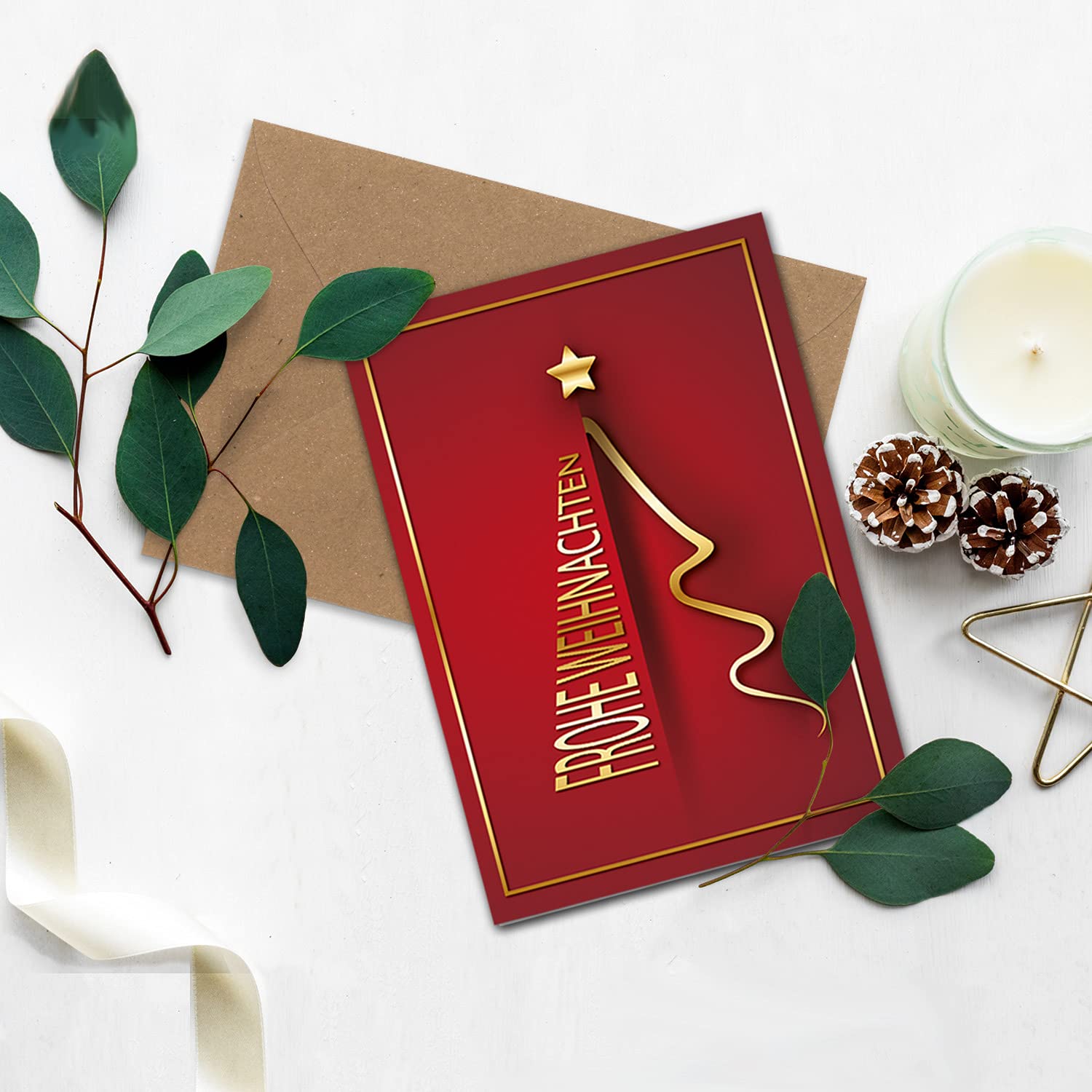 NEUSER PAPIER 200x Weihnachtskarten-Set DIN A6 in Rot mit goldenem Weihnachtsbaum - Faltkarten mit Umschlägen DIN C6 in Kraftpapier Sandbraun mit Nassklebung - Weihnachtsgrüße für Firmen und Privat