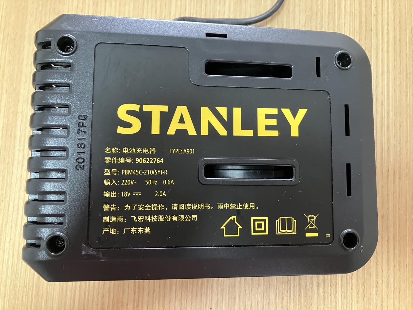 Cargador de batería de litio de 18 V 2 A para Stanley Li-Battery Charger Accesorios de herramientas eléctricas
